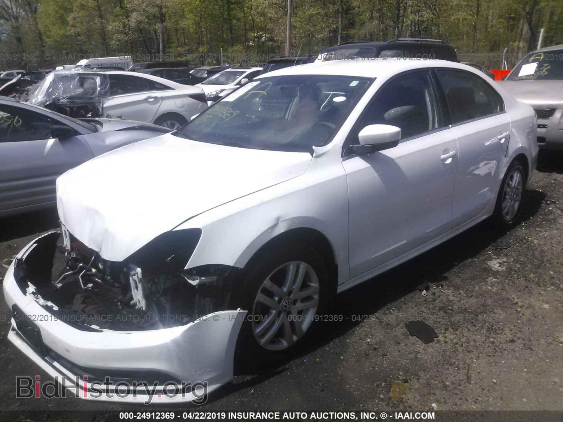 2017 VOLKSWAGEN JETTA - VIN: 3VW2B7AJXHM284438 - Фото 2