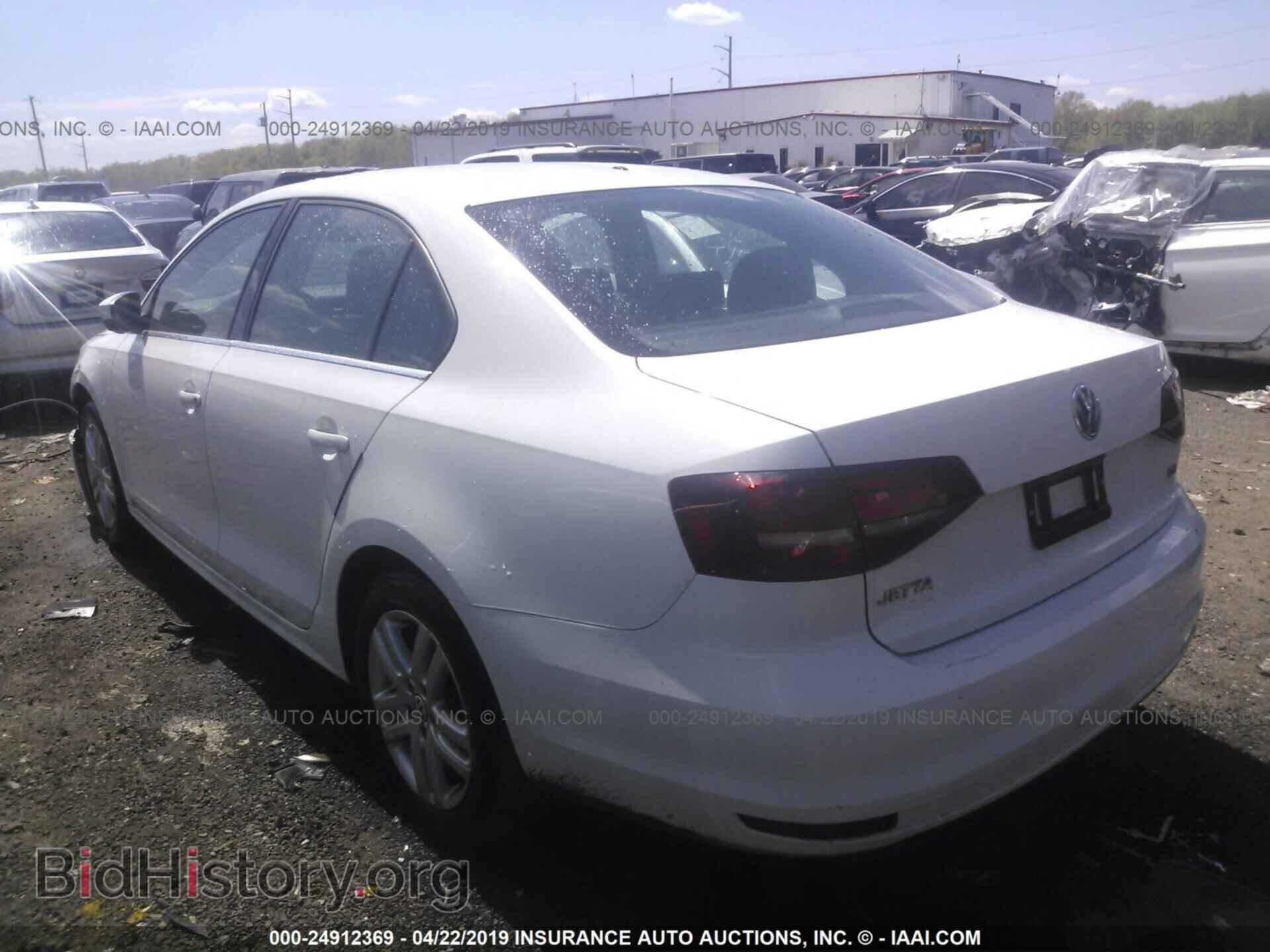 2017 VOLKSWAGEN JETTA - VIN: 3VW2B7AJXHM284438 - Фото 3