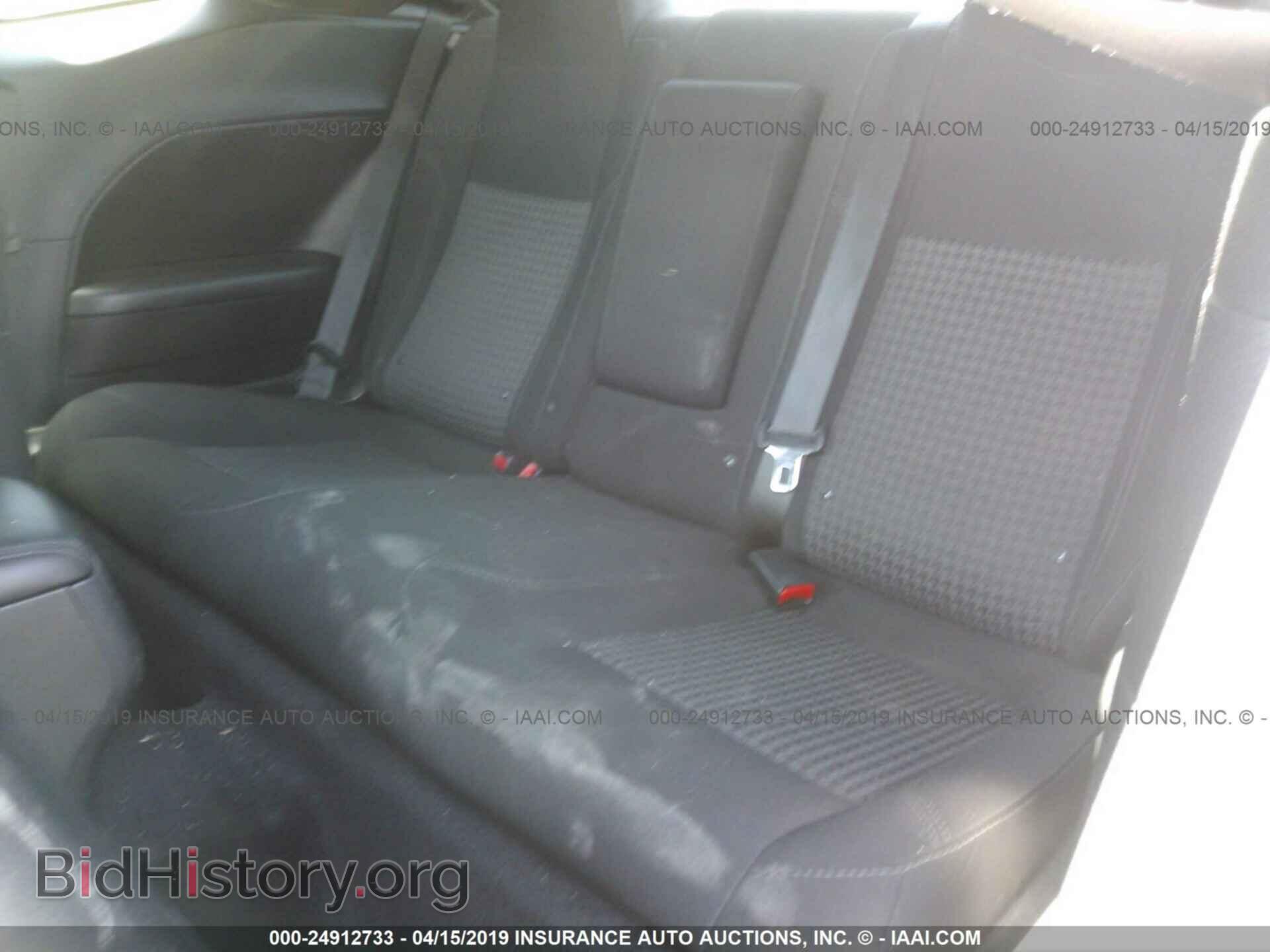 2015 DODGE CHALLENGER - VIN: 2C3CDZAG2FH822504 - Фото 8