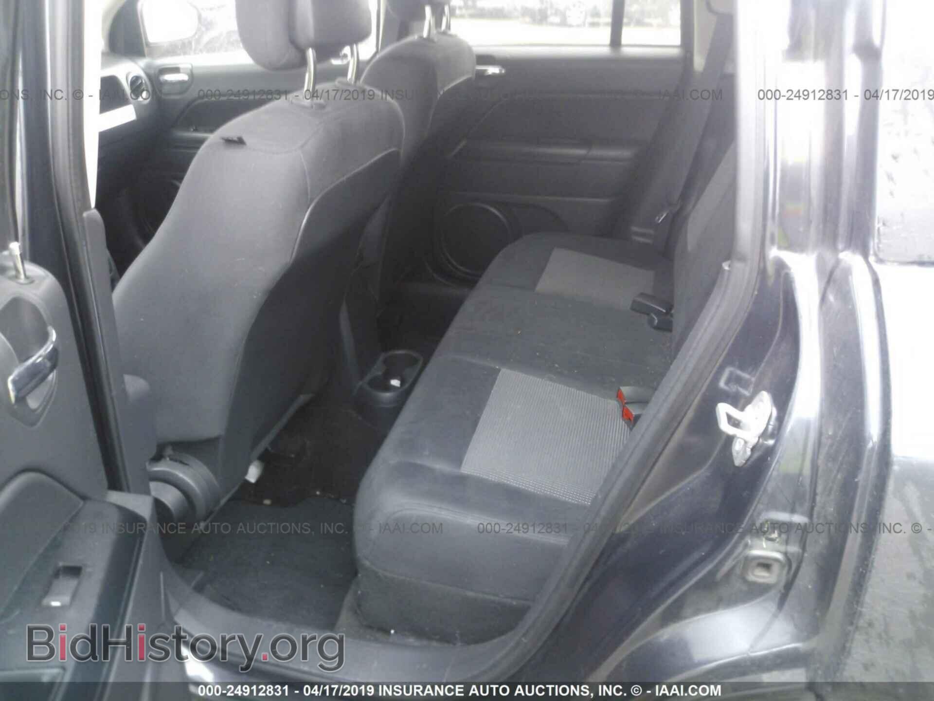2014 JEEP COMPASS - VIN: 1C4NJDBB6ED569427 - Photo 8