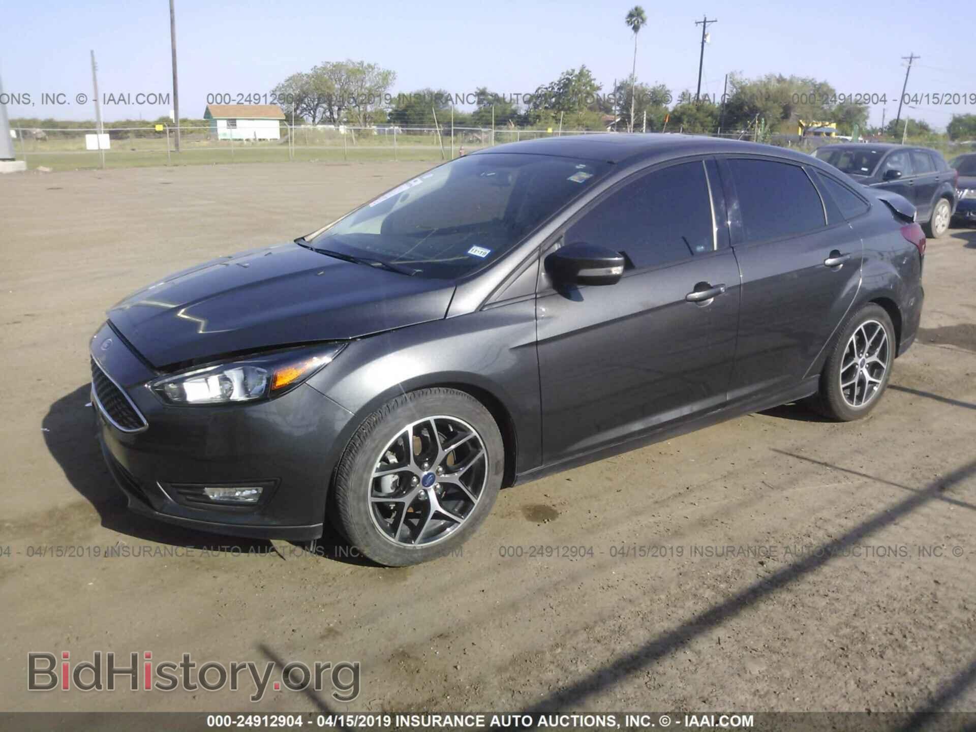 2017 FORD FOCUS - VIN: 1FADP3H23HL324645 - Фото 2
