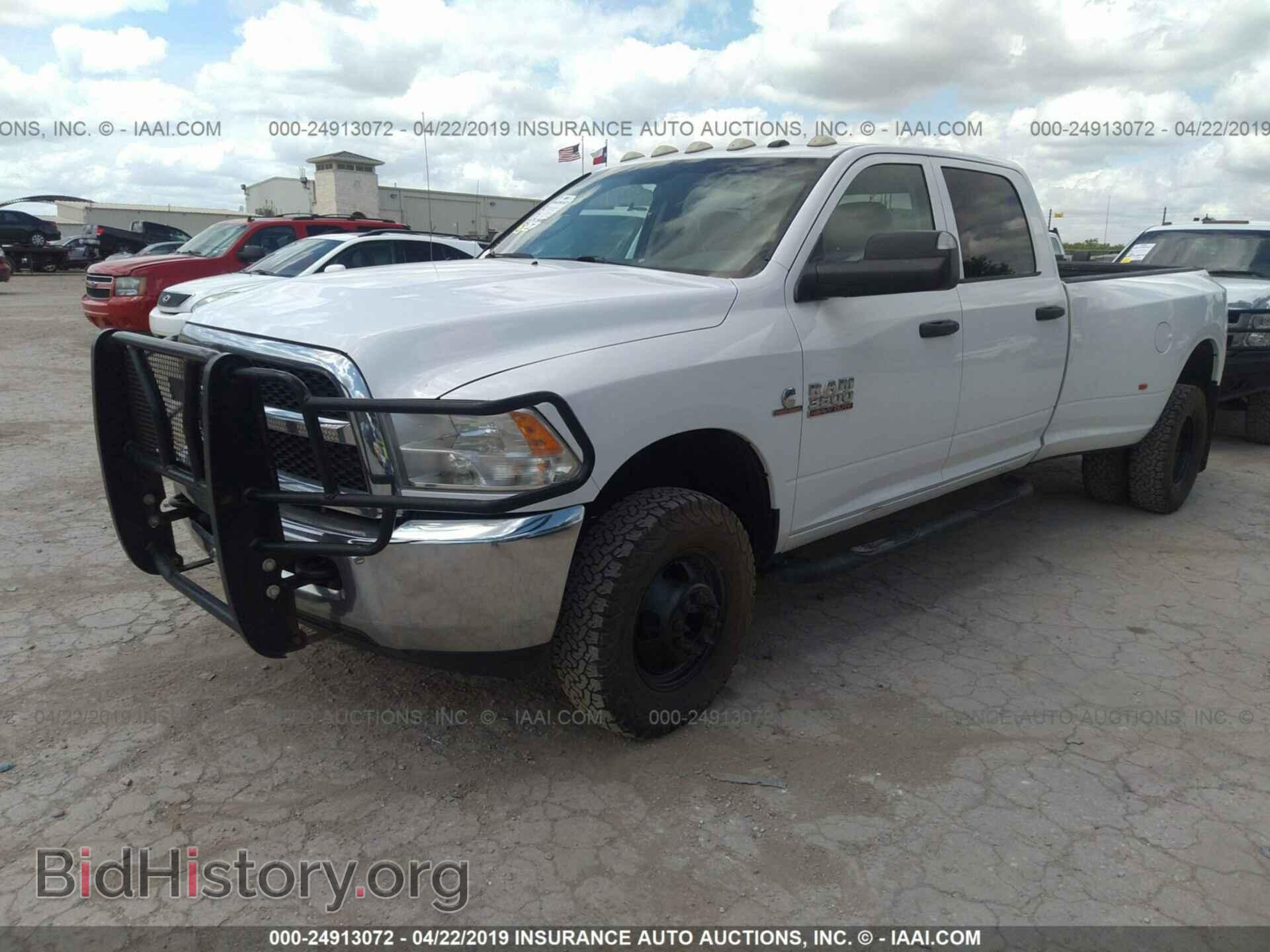 2014 RAM 3500 - VIN: 3C63RRGL2EG229488 - Фото 2