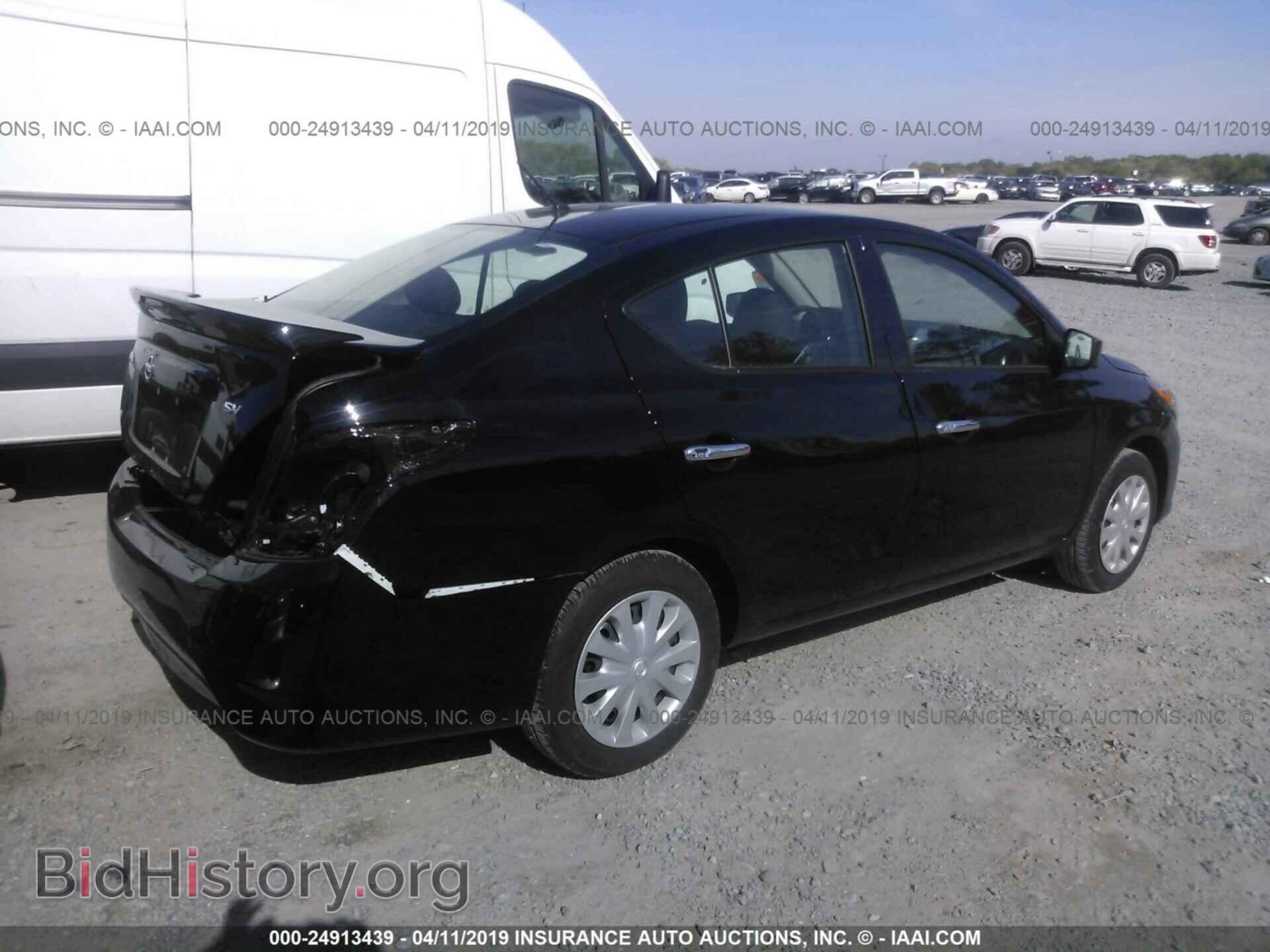 2019 NISSAN VERSA - VIN: 3N1CN7AP3KL808208 - Фото 4