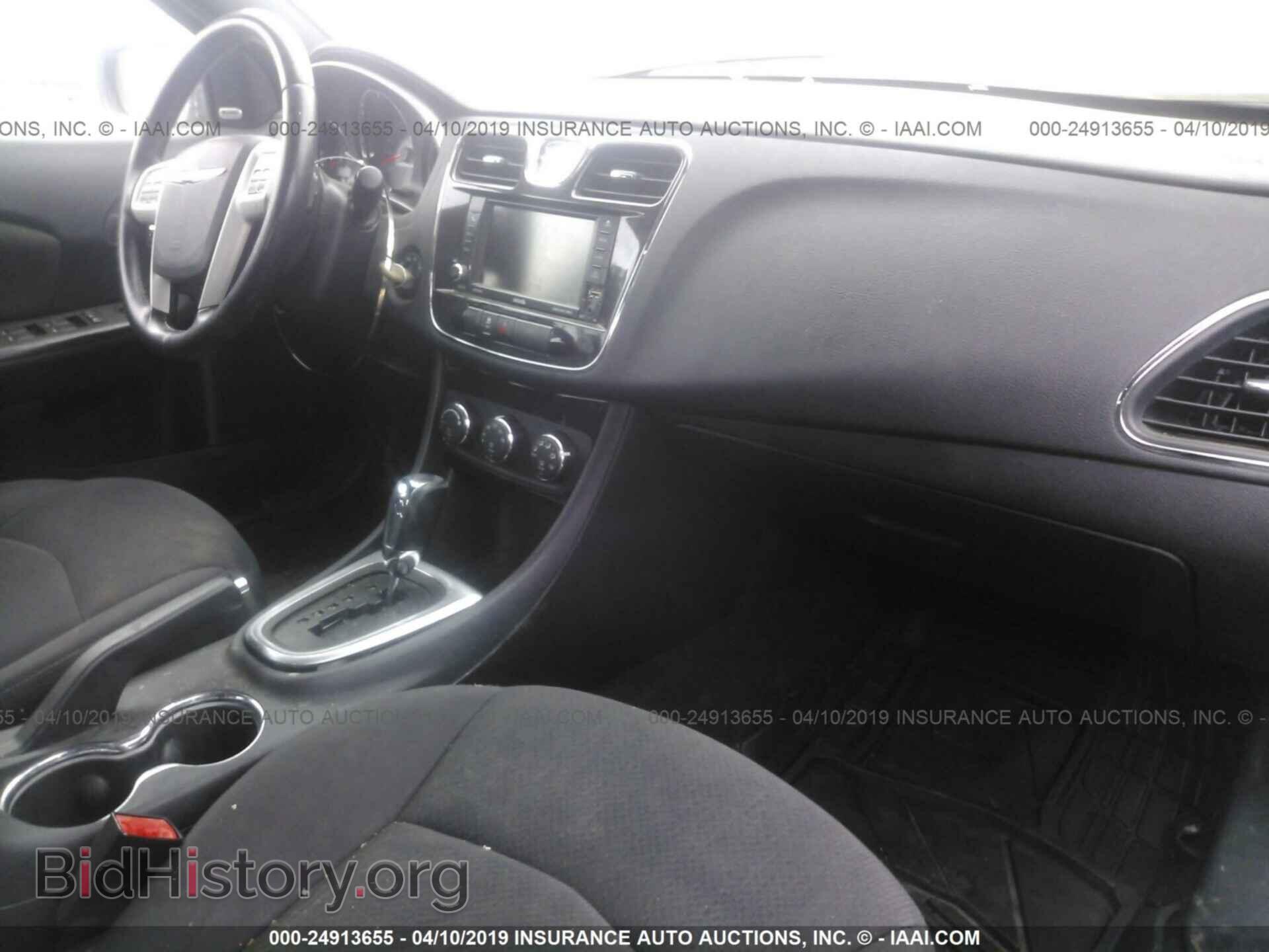 2012 CHRYSLER 200 - VIN: 1C3CCBBBXCN226895 - Фото 5