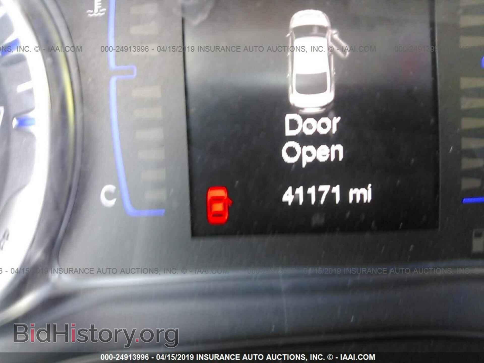 2016 CHRYSLER 200 - VIN: 1C3CCCAB1GN130425 - Photo 7