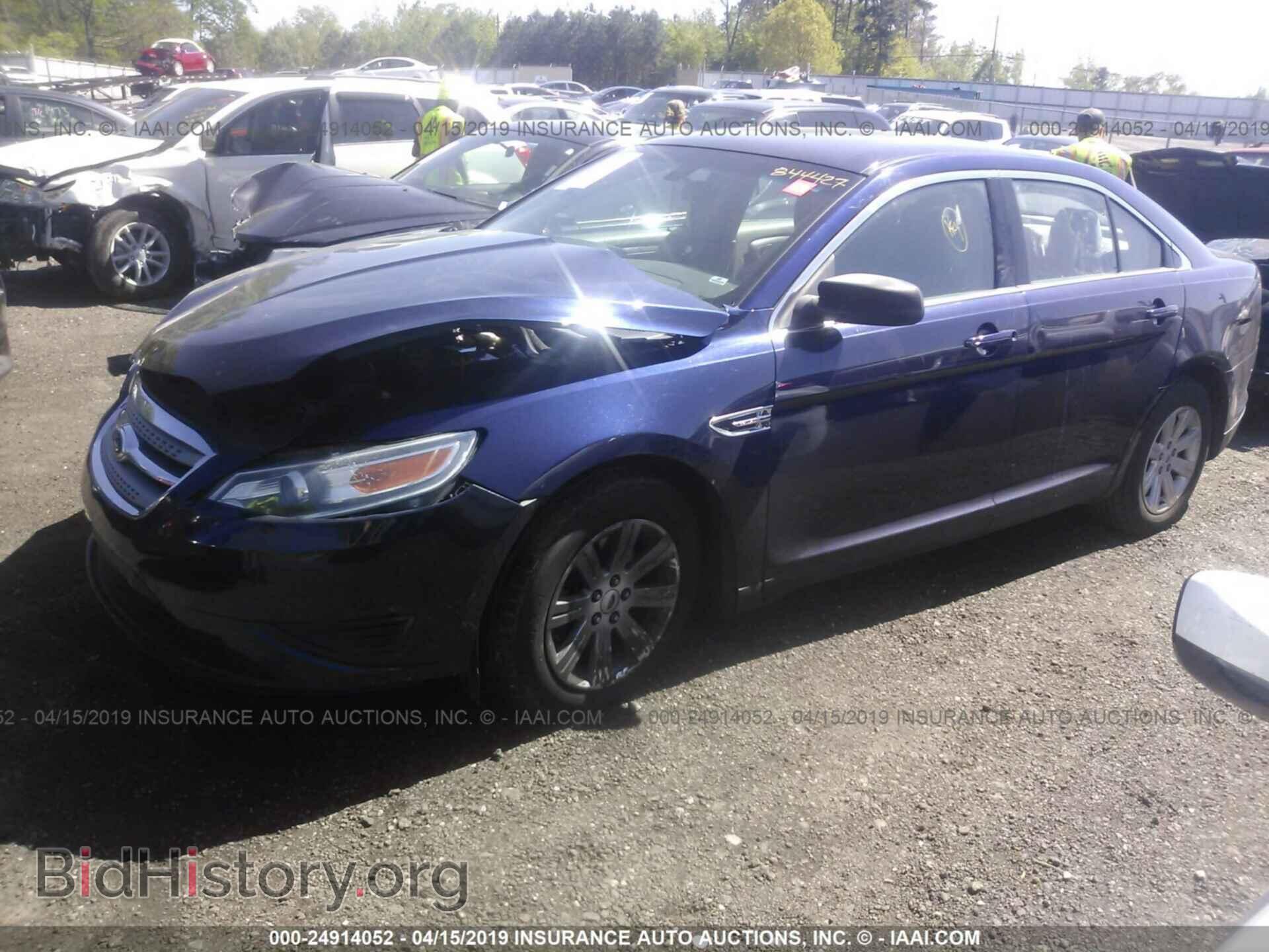2011 FORD TAURUS - VIN: 1FAHP2DW2BG127583 - Фото 2
