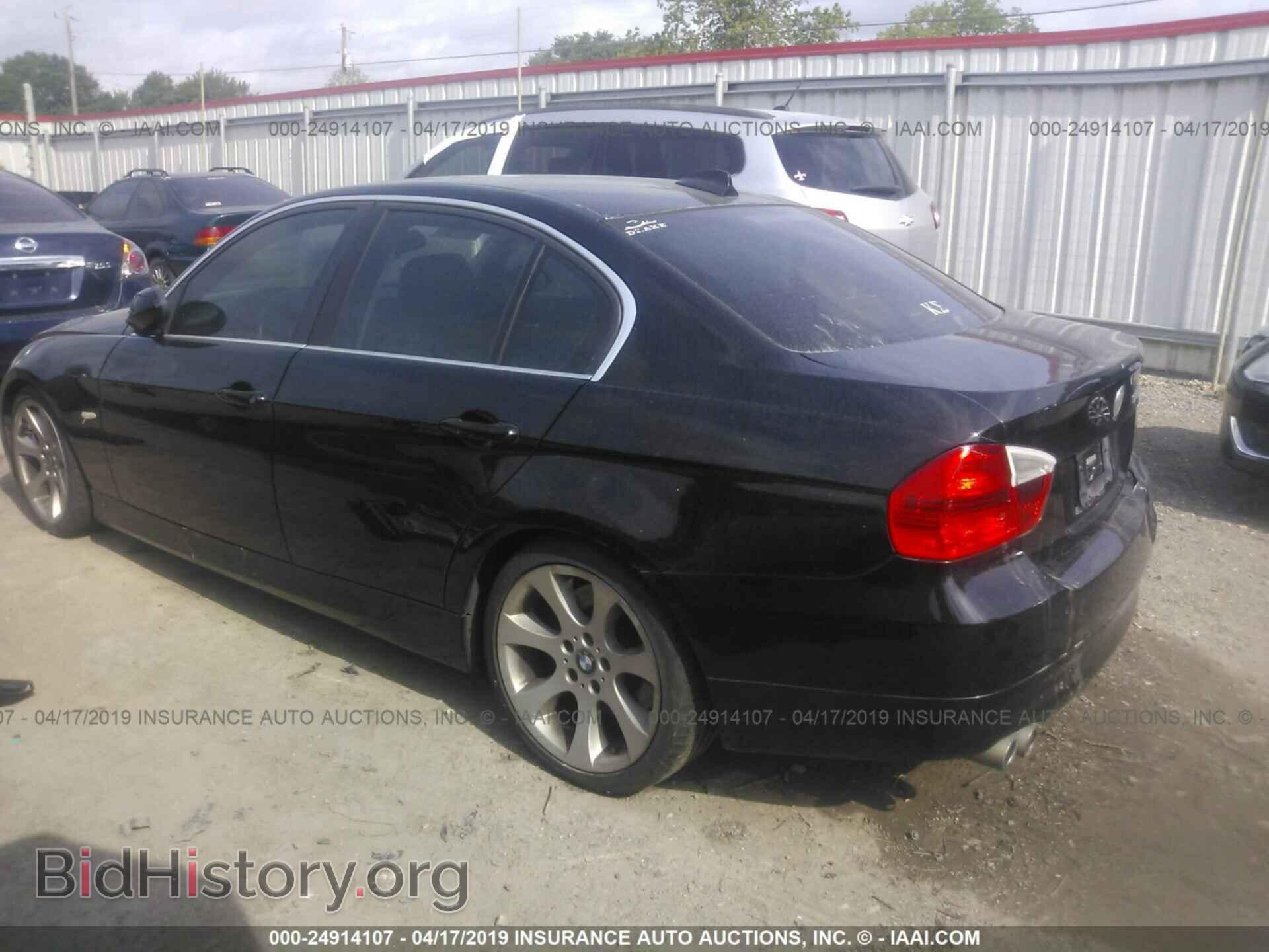 2006 BMW 330 - VIN: WBAVB33506KR81143 - Фото 3