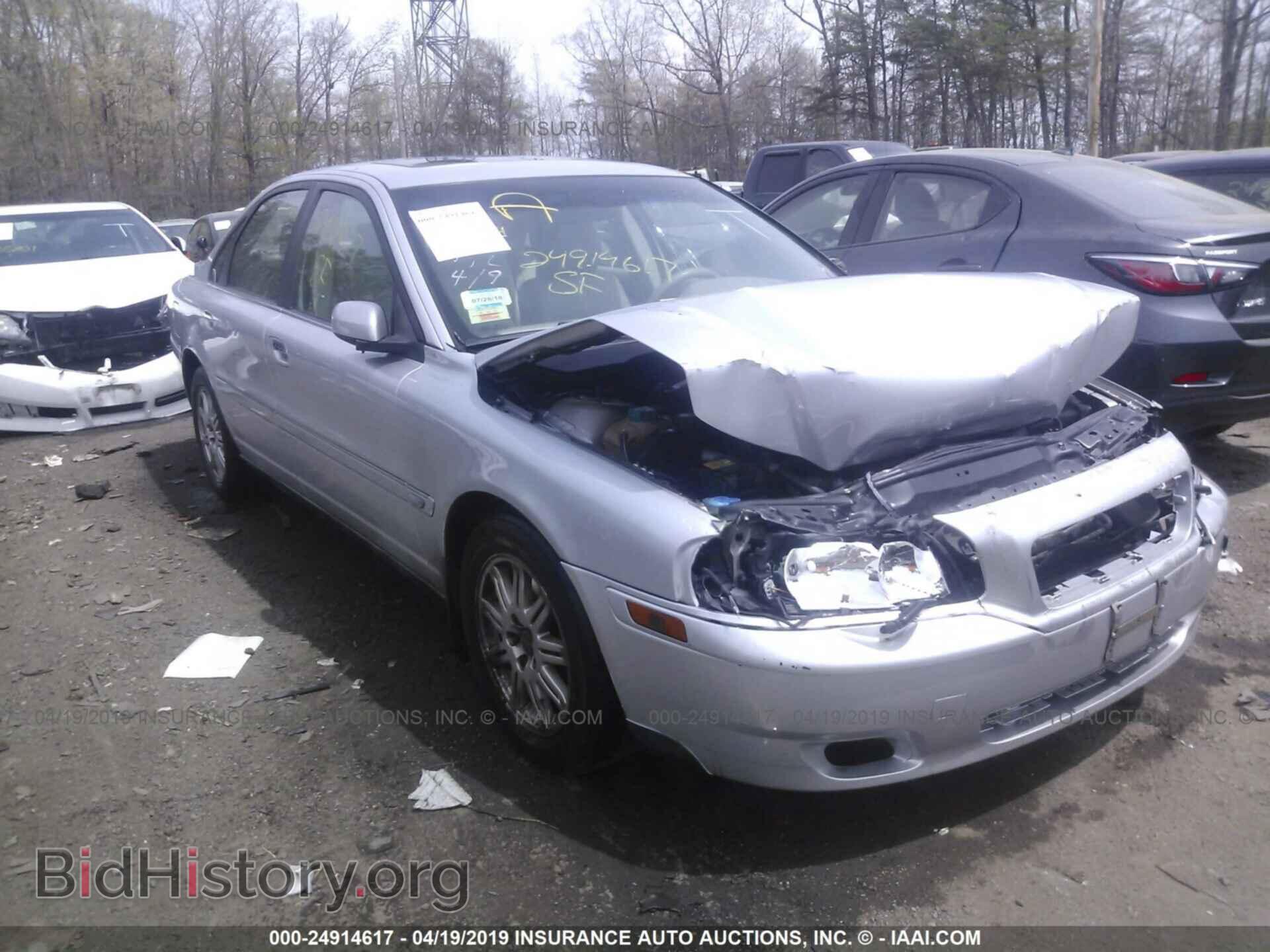 Фотография YV1TS59H741379201 - VOLVO S80 2004
