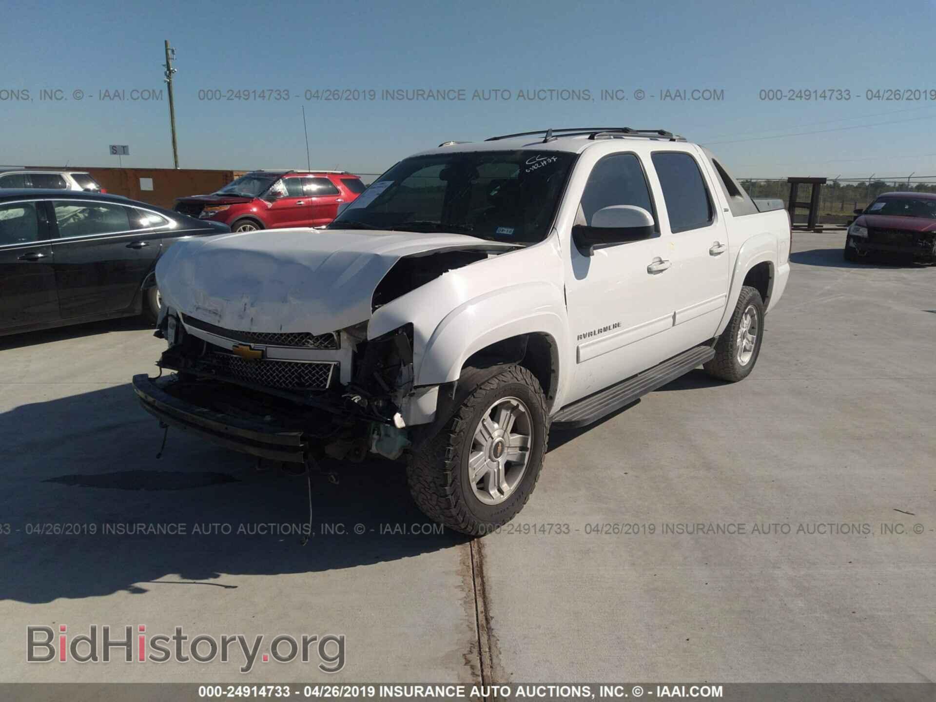 2012 CHEVROLET AVALANCHE - VIN: 3GNMCFE03CG288138 - Фото 2