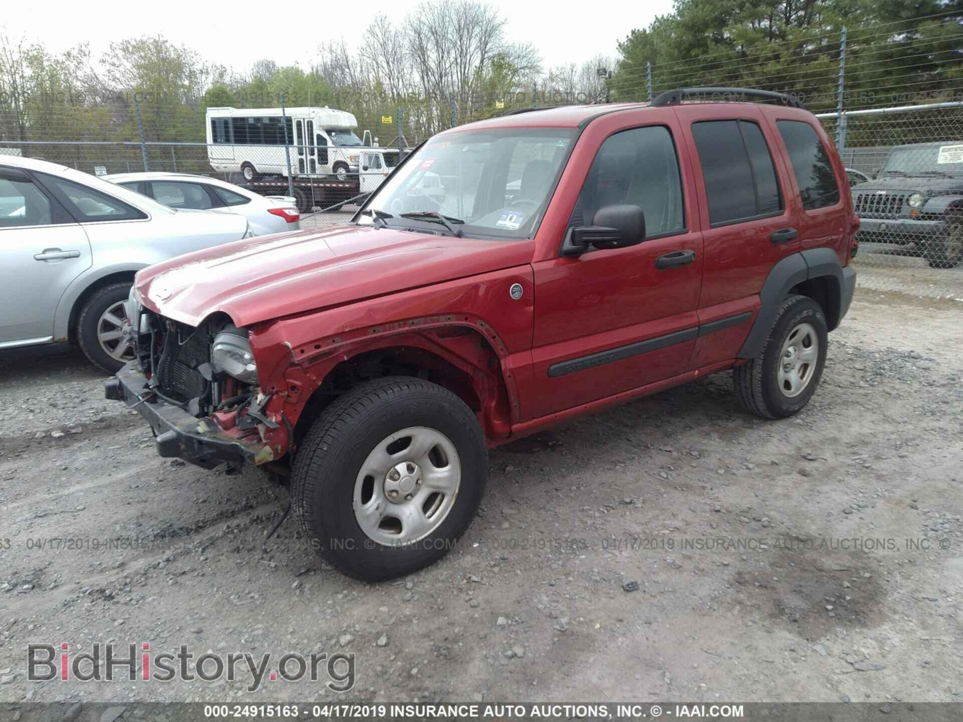 2006 JEEP LIBERTY - VIN: 1J4GL48K16W163209 - Фото 2