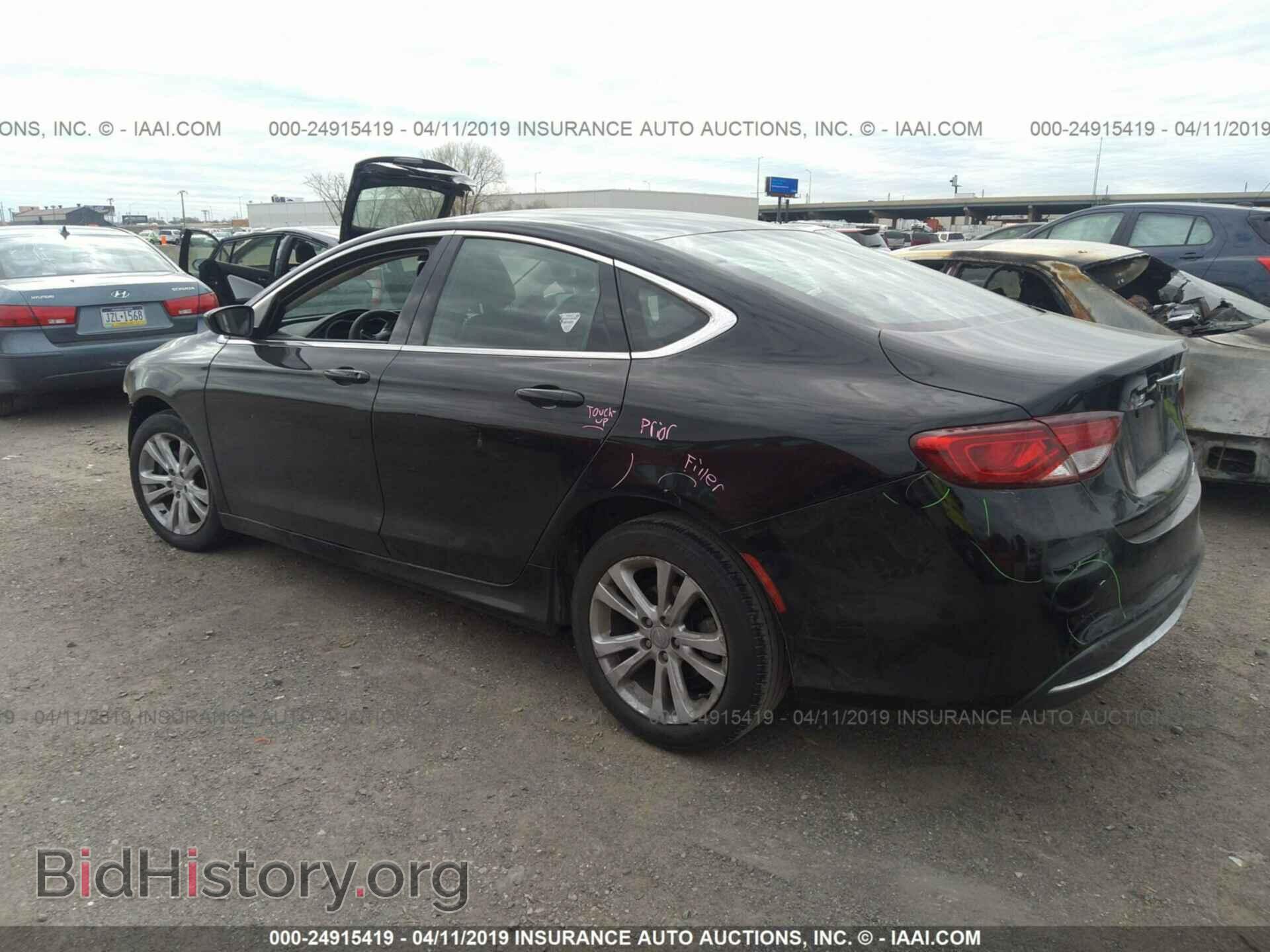 2016 CHRYSLER 200 - VIN: 1C3CCCAB0GN112062 - Фото 3