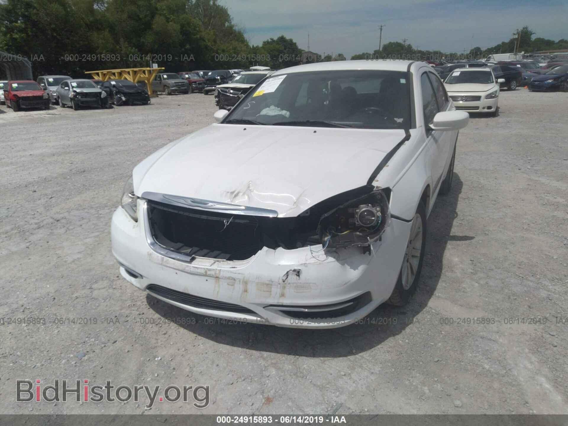 2011 CHRYSLER 200 - VIN: 1C3BC1FB3BN585939 - Photo 6