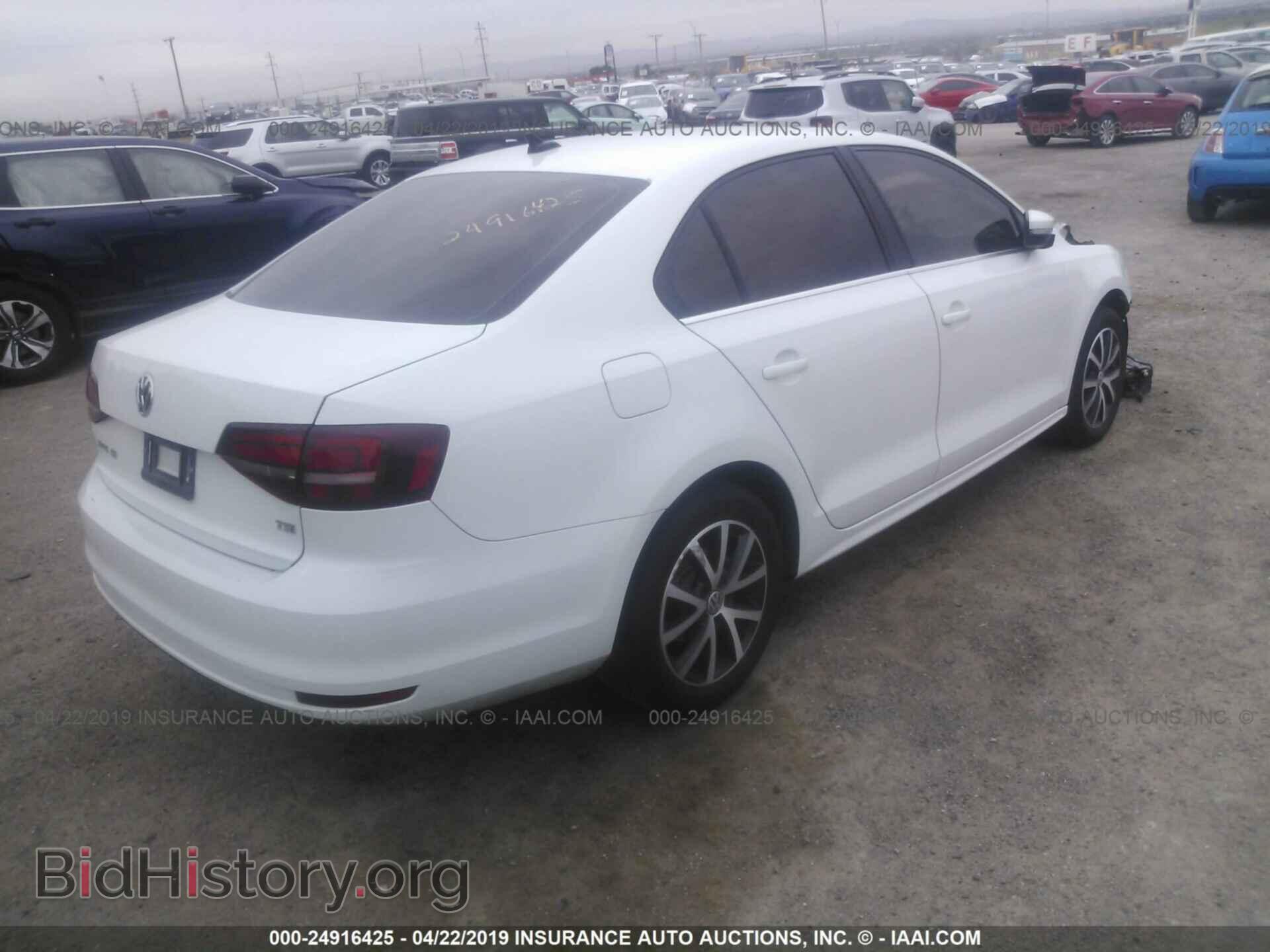 2017 VOLKSWAGEN JETTA - VIN: 3VWDB7AJ6HM290276 - Фото 4