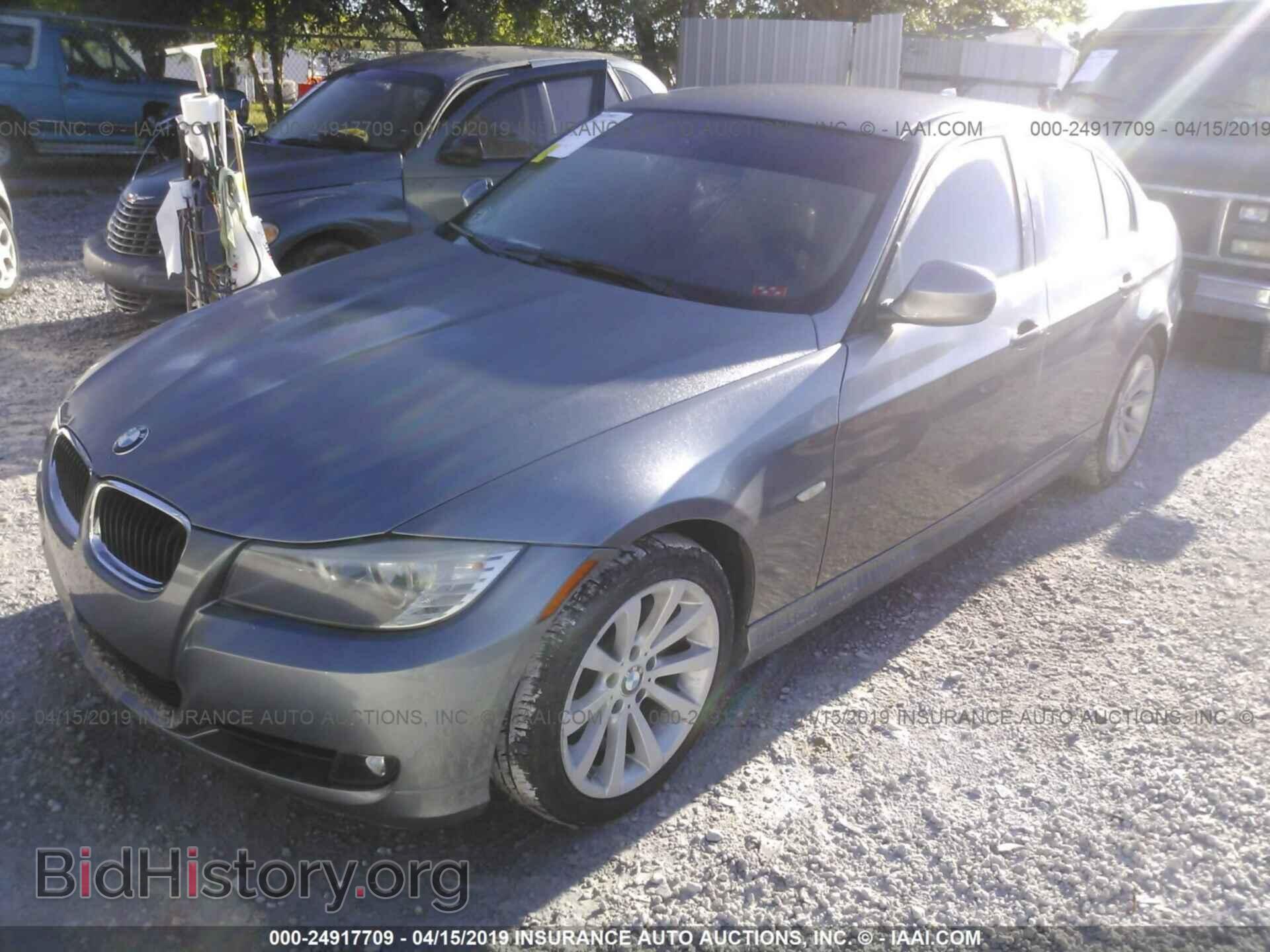 2011 BMW 328 - VIN: WBAPH7C59BE680071 - Фото 2