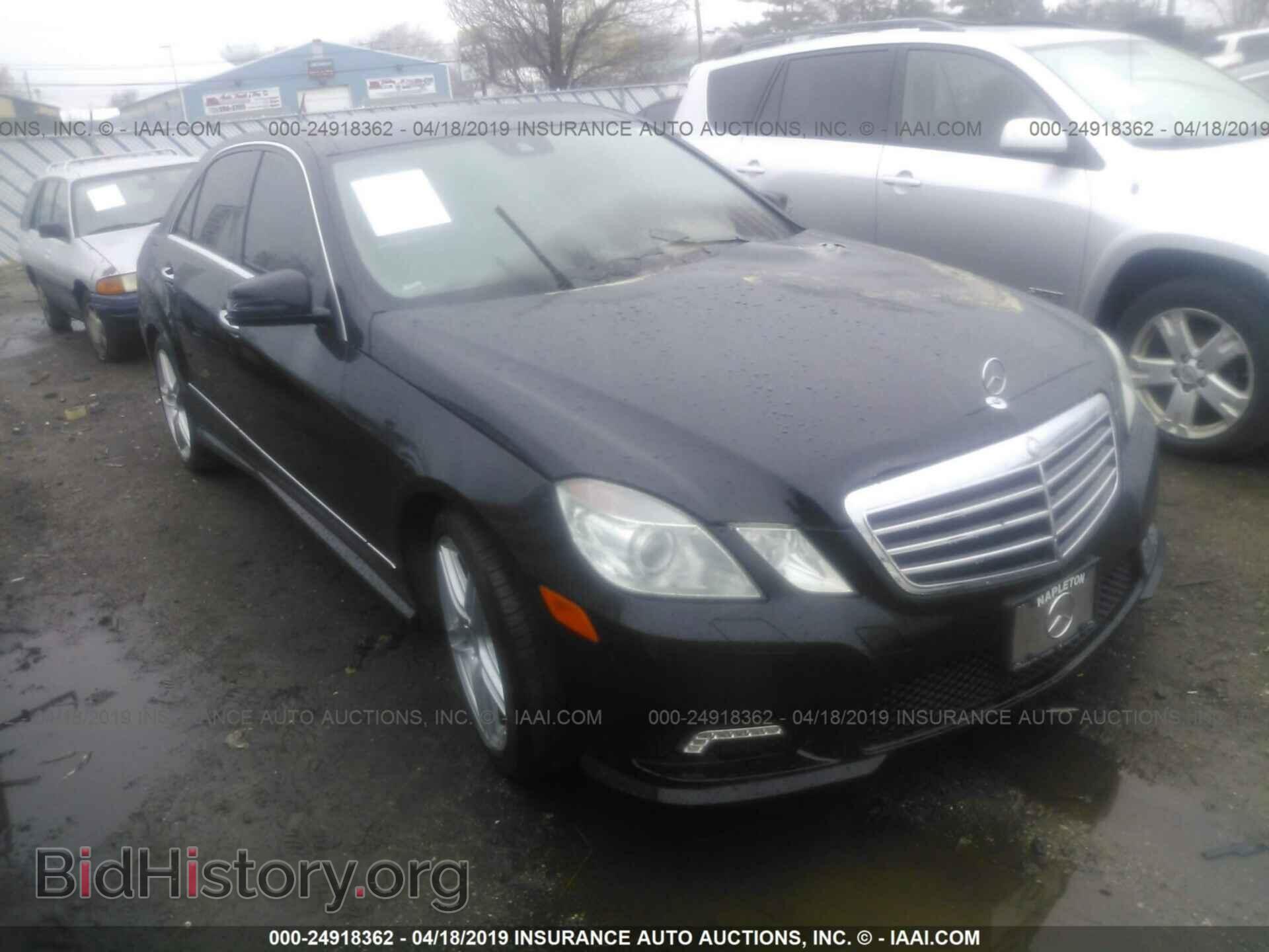 Photo WDDHF8HBXBA269356 - MERCEDES-BENZ E 2011