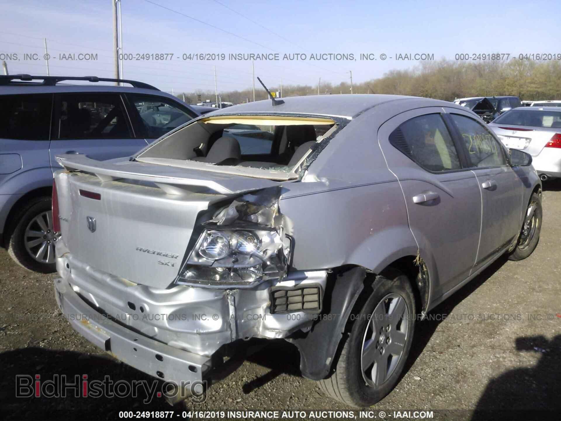2010 DODGE AVENGER - VIN: 1B3CC4FB0AN174189 - Photo 4