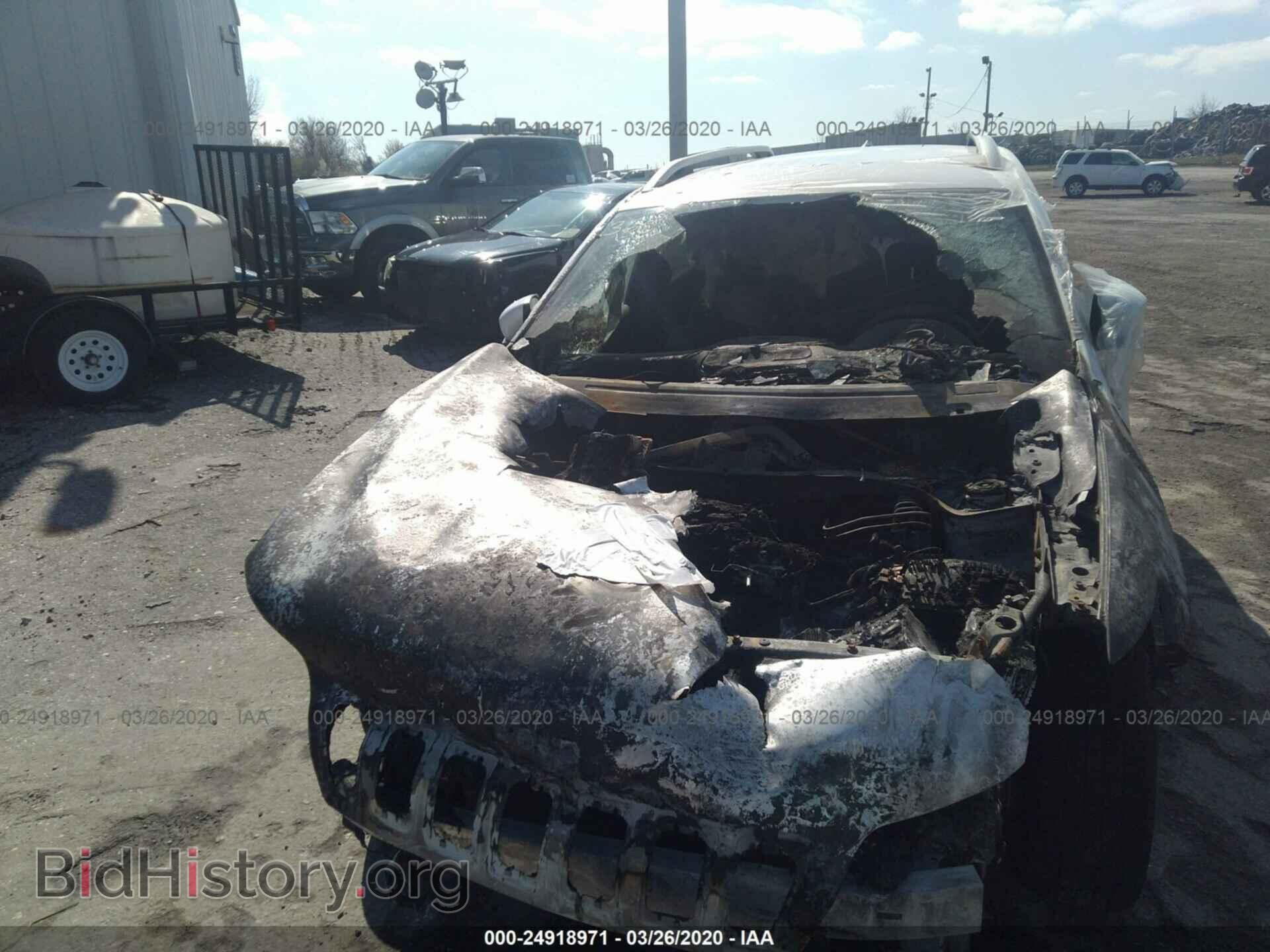 2019 JEEP CHEROKEE - VIN: 1C4PJMCB9KD141855 - Фото 6