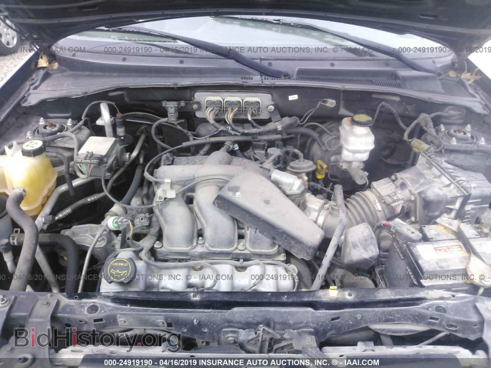 2007 FORD ESCAPE - VIN: 1FMYU03197KB25472 - Фото 10