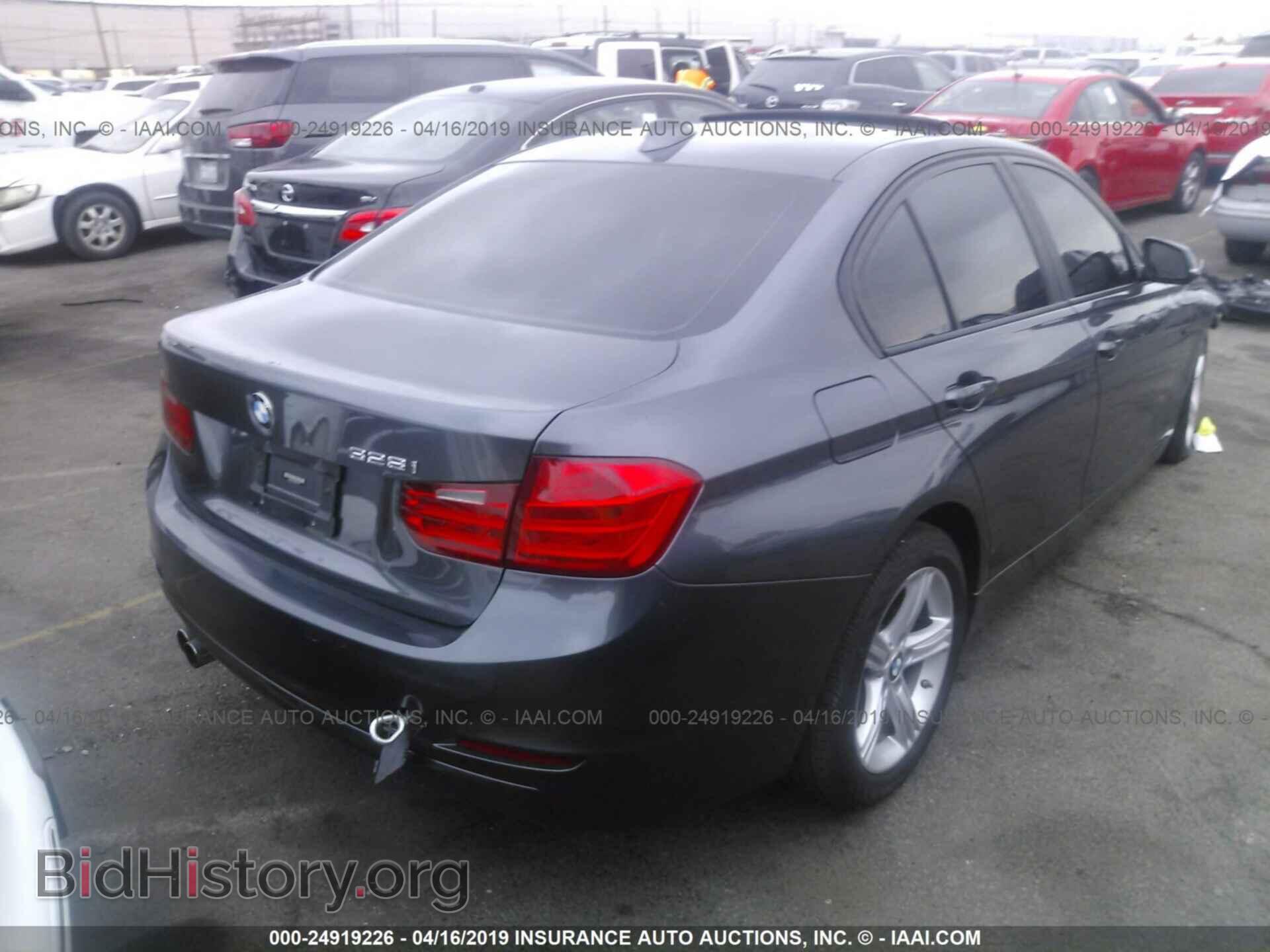 2013 BMW 328 - VIN: WBA3A5C5XDF352792 - Фото 4