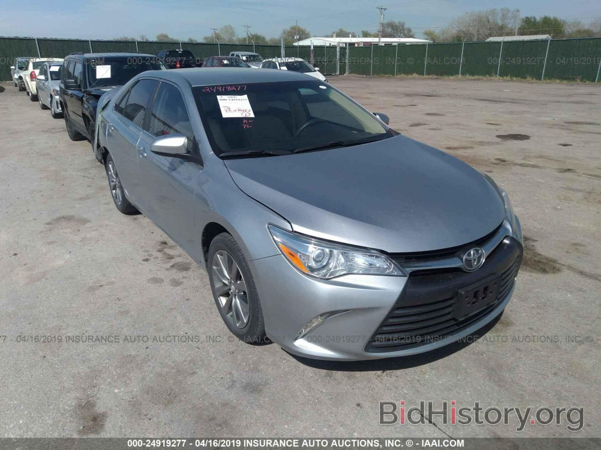 Photo 4T4BF1FK2FR463461 - TOYOTA CAMRY 2015