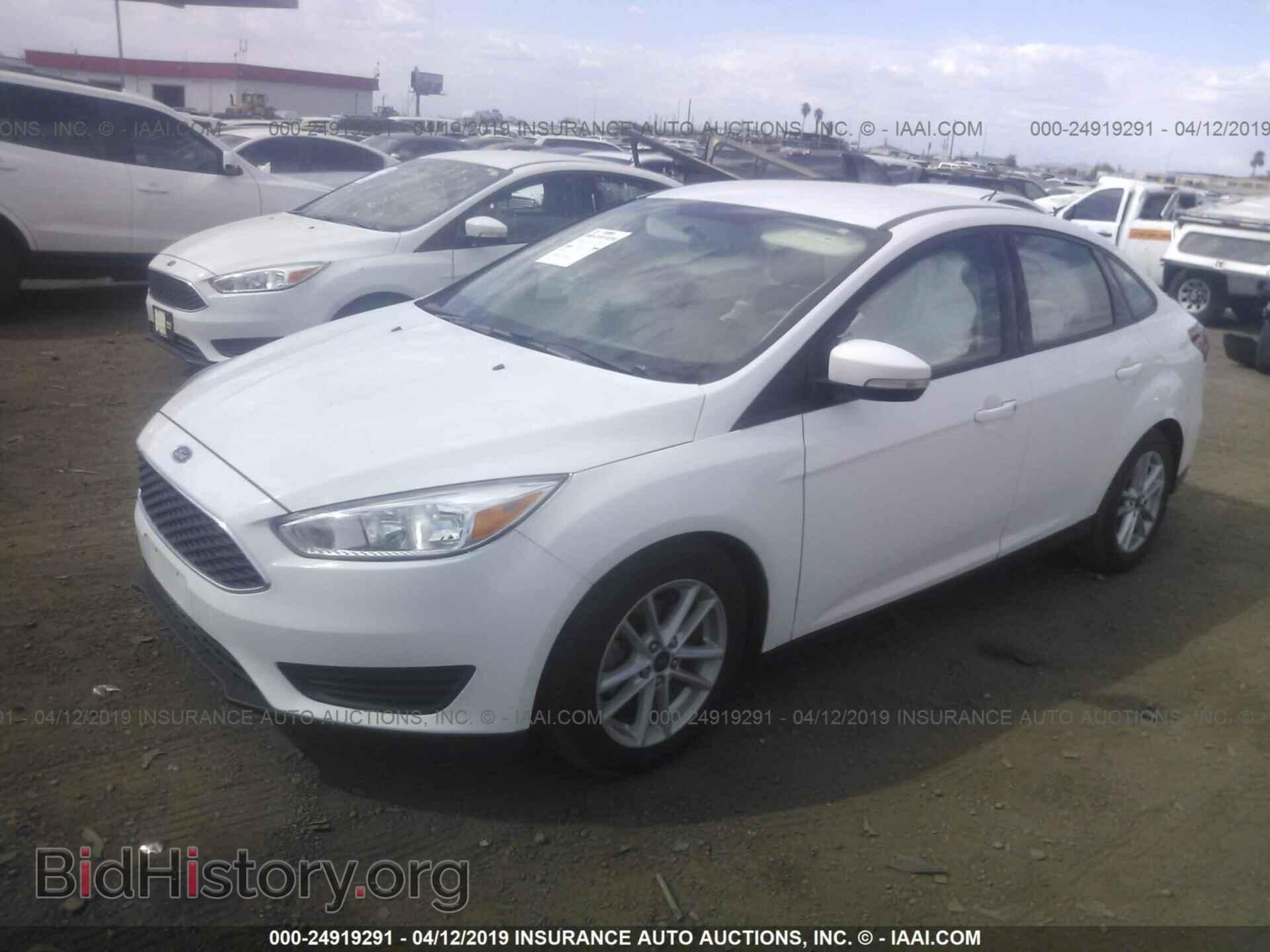 2017 FORD FOCUS - VIN: 1FADP3F24HL216702 - Фото 2