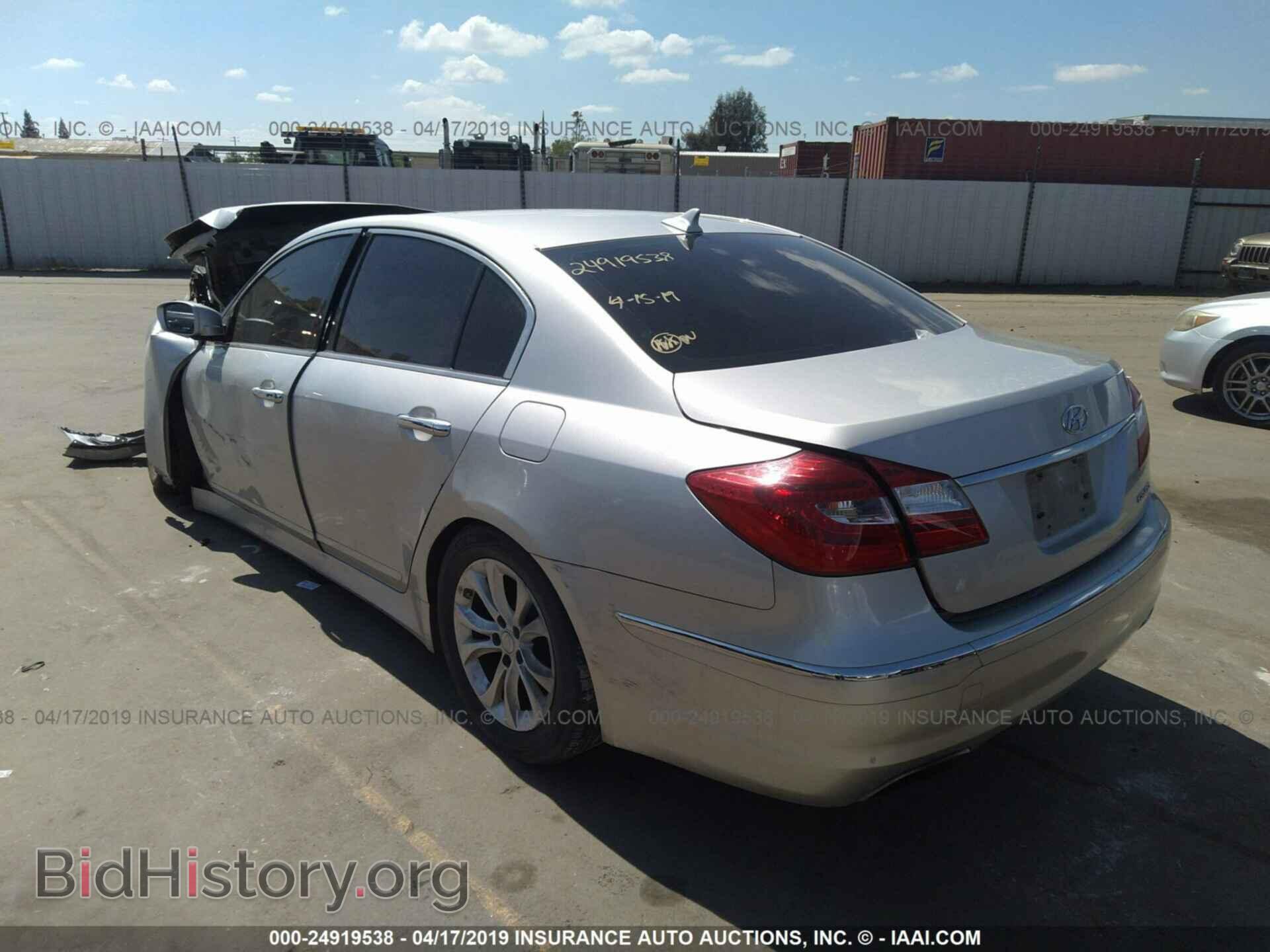 2013 HYUNDAI GENESIS - VIN: KMHGC4DD2DU232961 - Фото 3