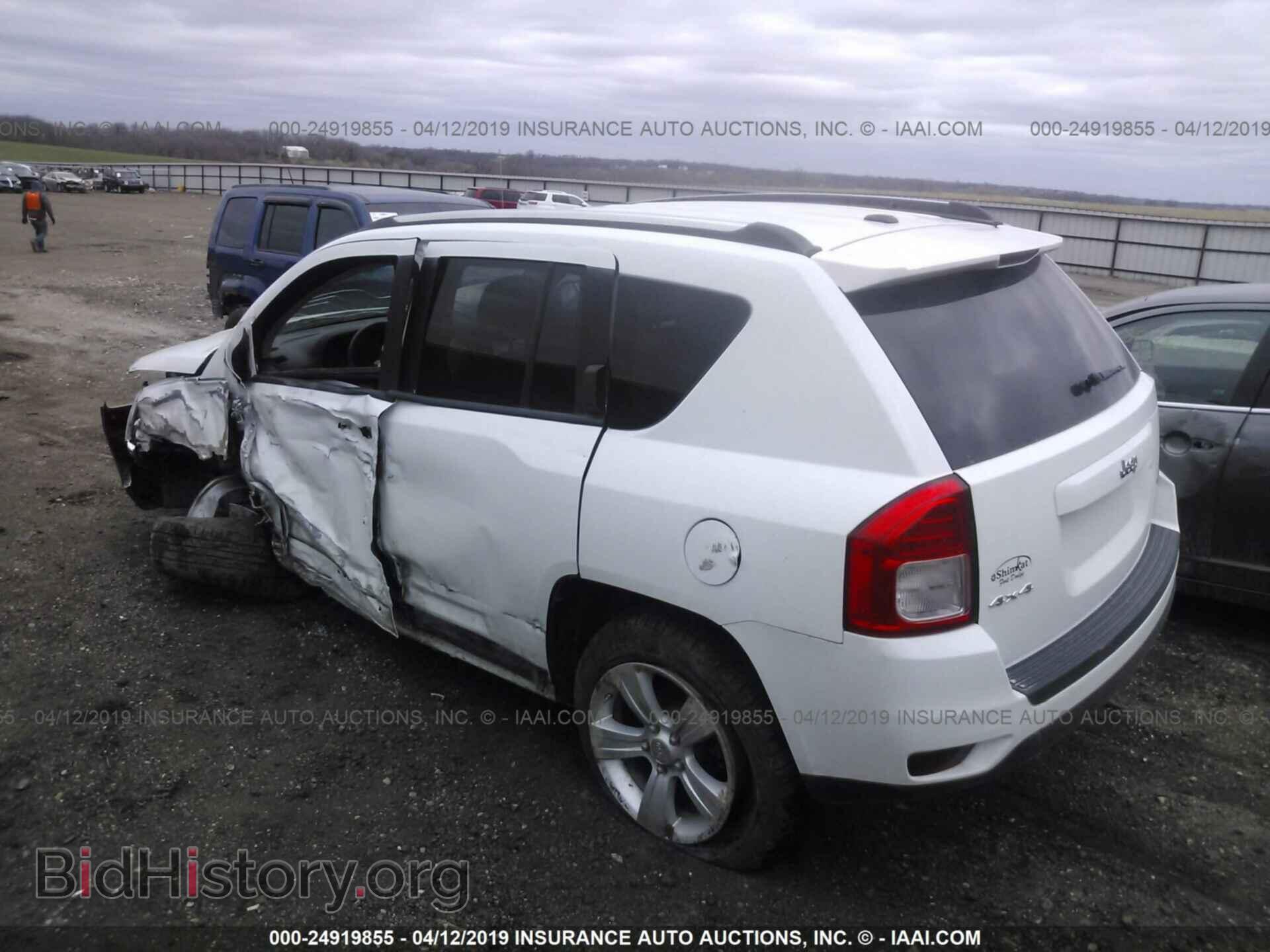 2012 JEEP COMPASS - VIN: 1C4NJDEB0CD621286 - Фото 3