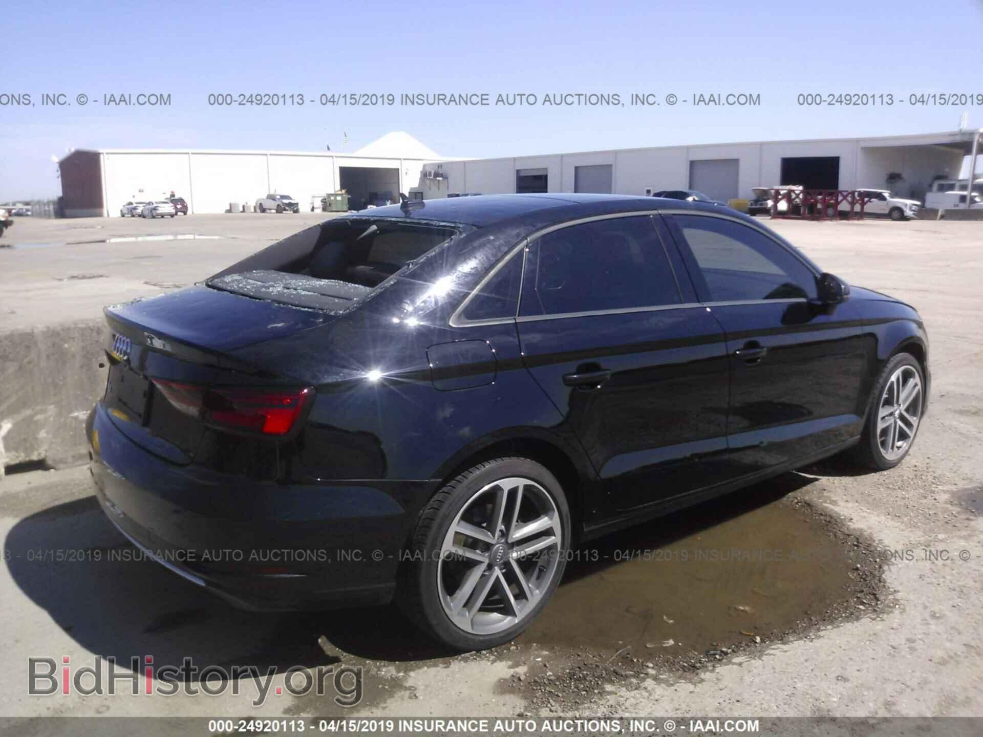 2017 AUDI A3 - VIN: WAUAUGFF1H1042855 - Фото 4