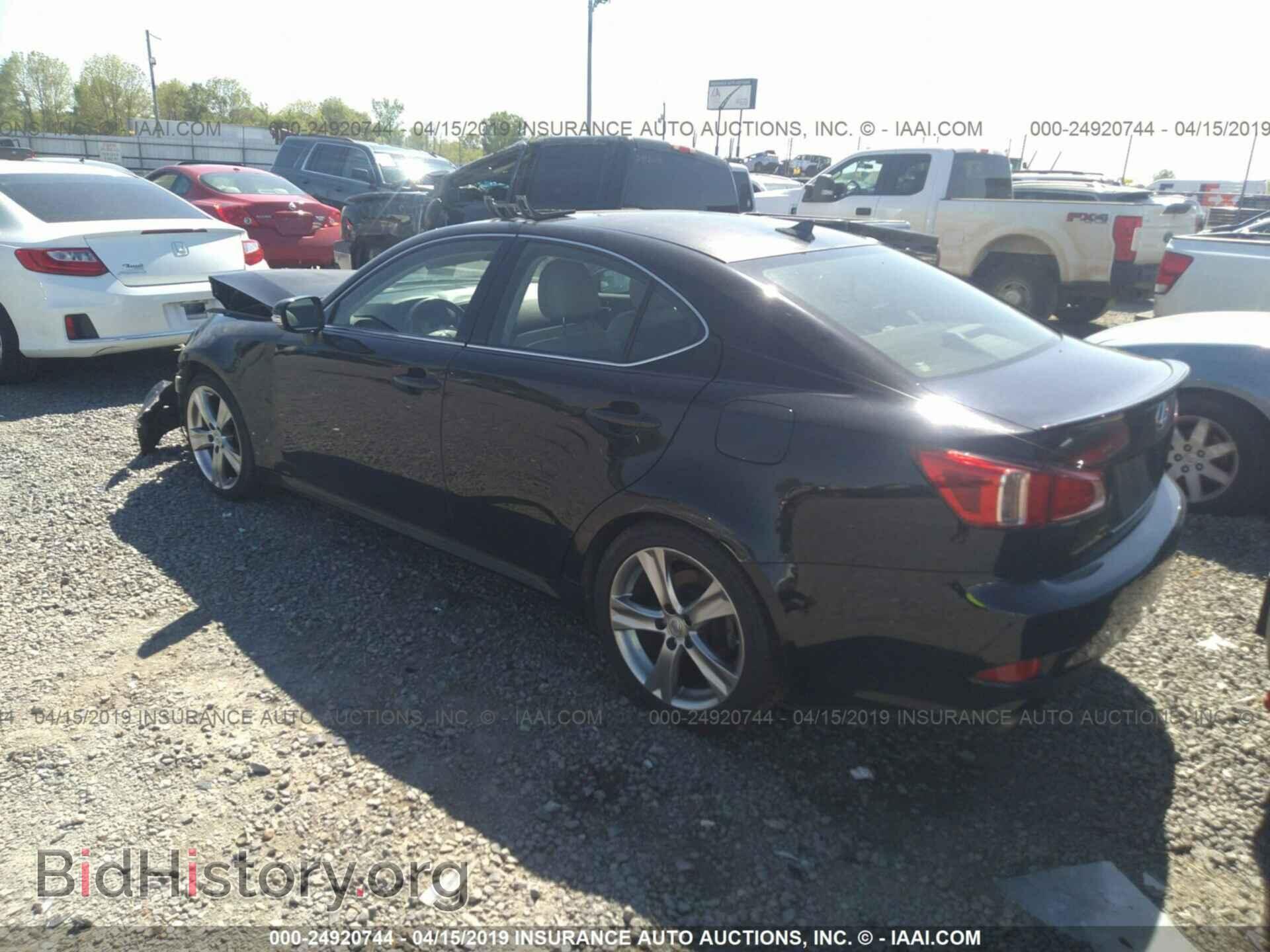 2011 LEXUS IS - VIN: JTHBF5C29B5143261 - Фото 3