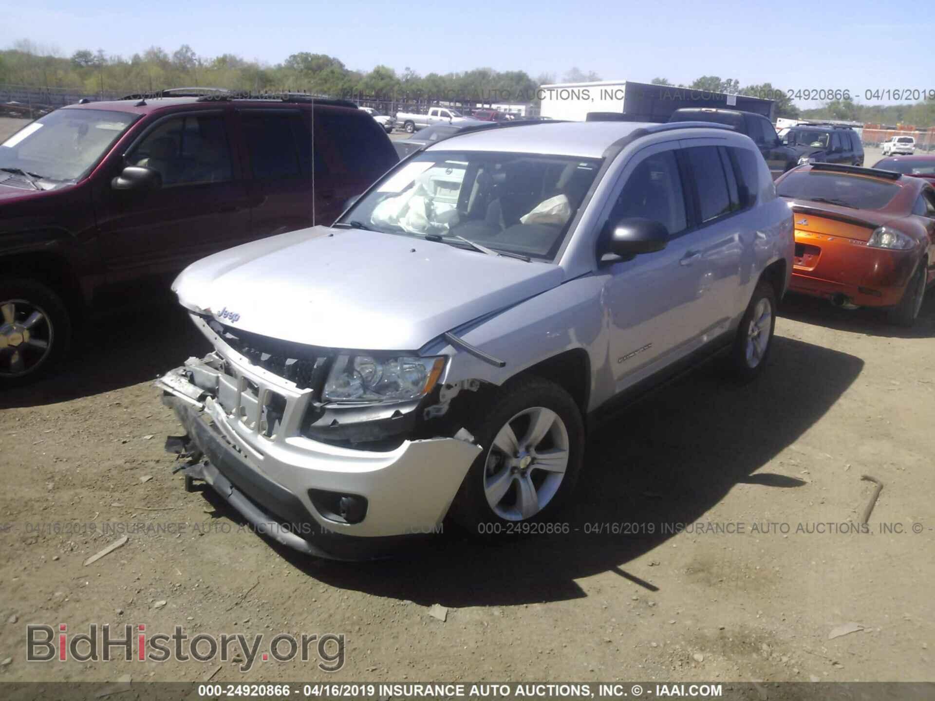 2011 JEEP COMPASS - VIN: 1J4NF1FB1BD223138 - Фото 2