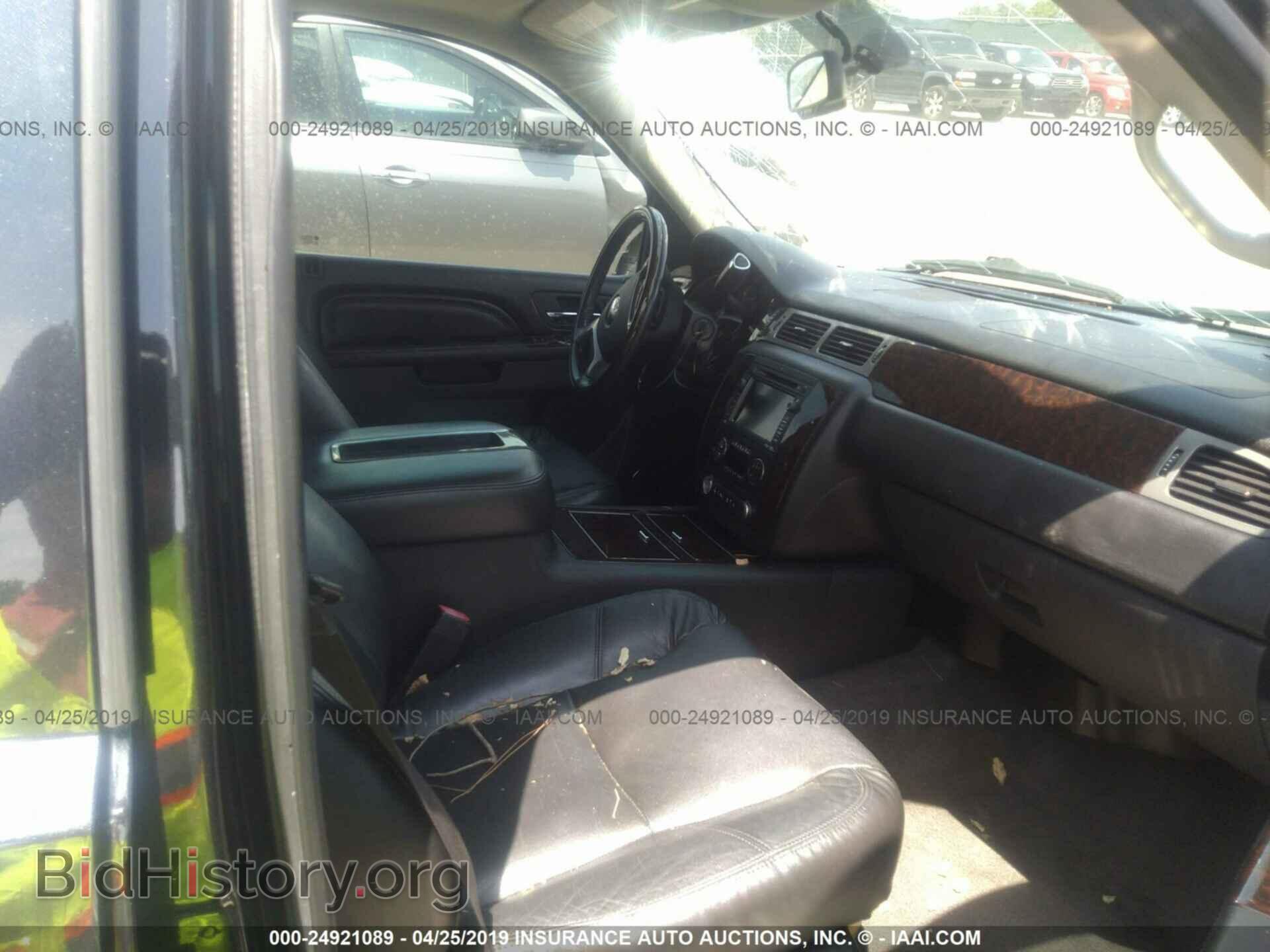 2011 GMC YUKON - VIN: 1GKS2EEFXBR202103 - Фото 5