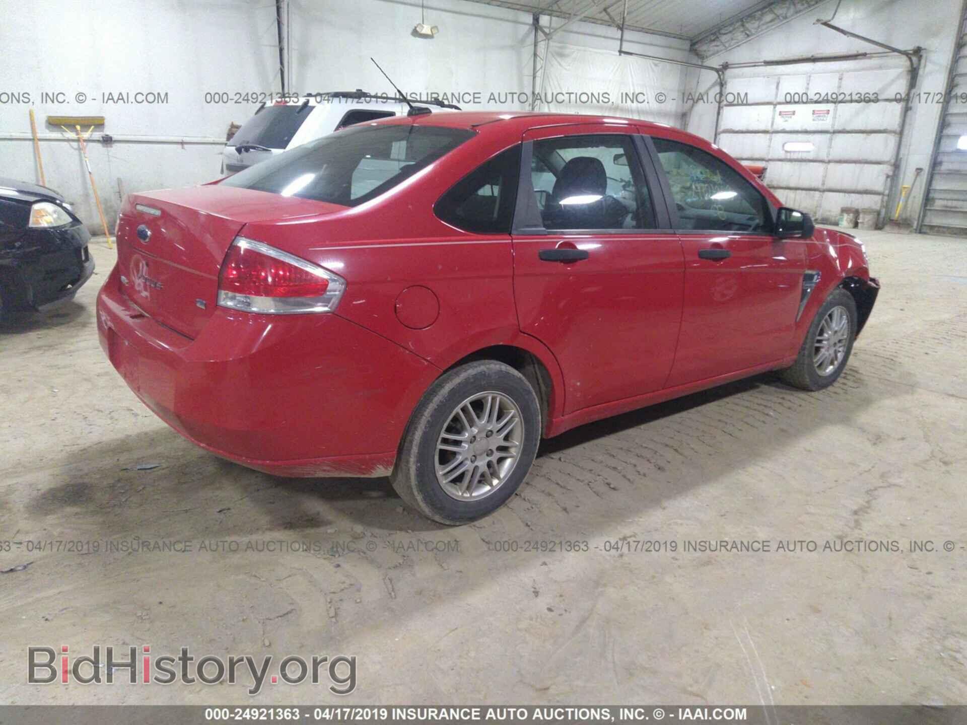 2008 FORD FOCUS - VIN: 1FAHP35NX8W159532 - Фото 4