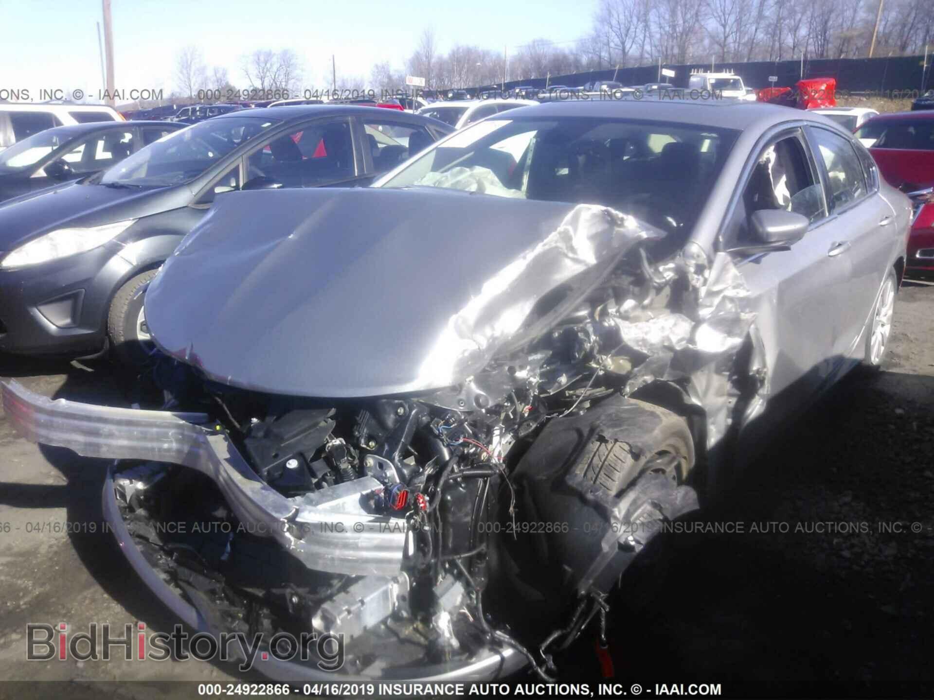 2016 CHRYSLER 200 - VIN: 1C3CCCFB7GN108115 - Photo 2
