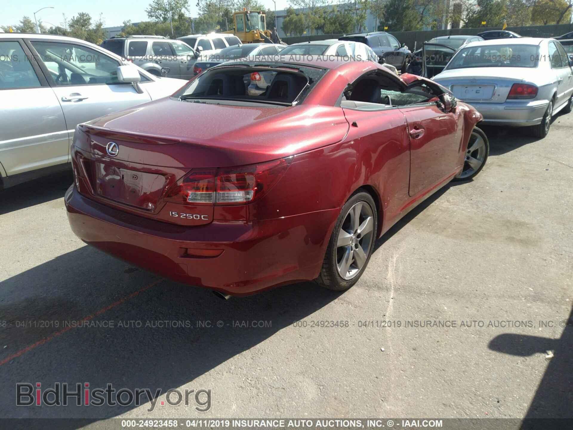 2011 LEXUS IS - VIN: JTHFF2C26B2516340 - Photo 4