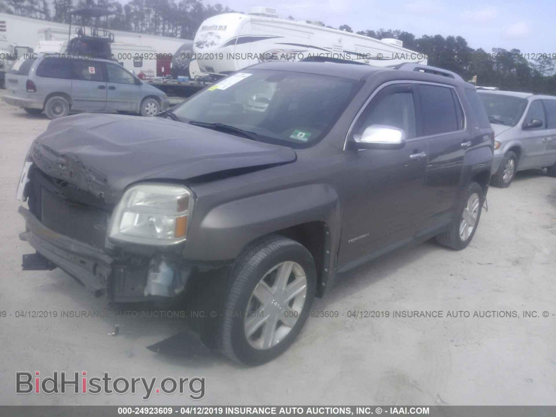 2010 GMC TERRAIN - VIN: 2CTALHEW1A6348832 - Photo 2