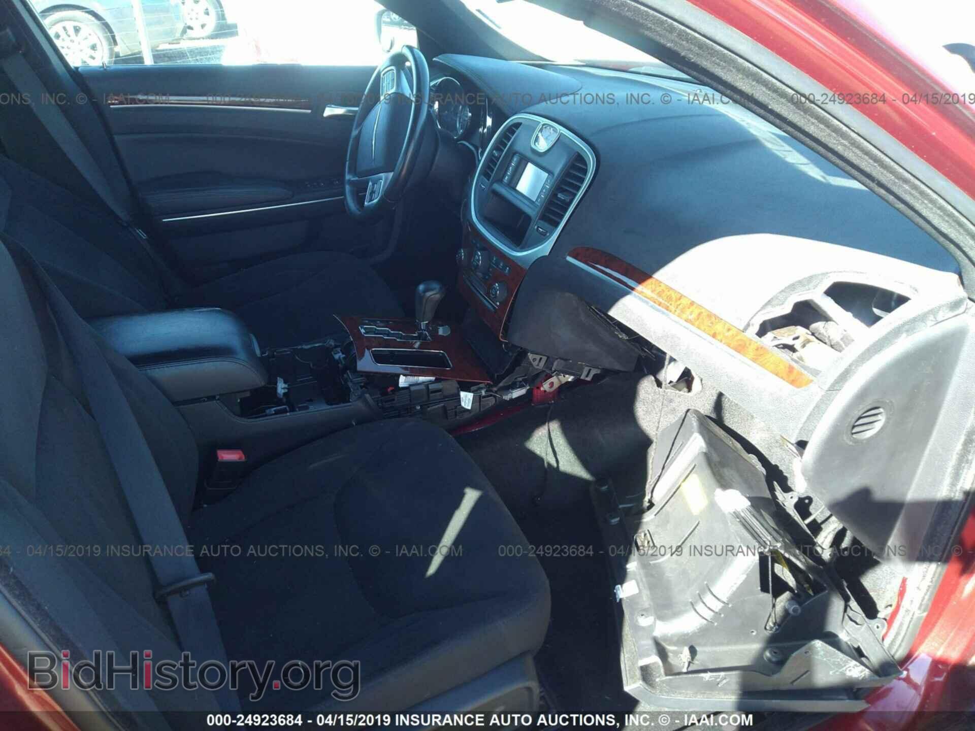 2012 CHRYSLER 300 - VIN: 2C3CCAAG7CH167417 - Photo 5