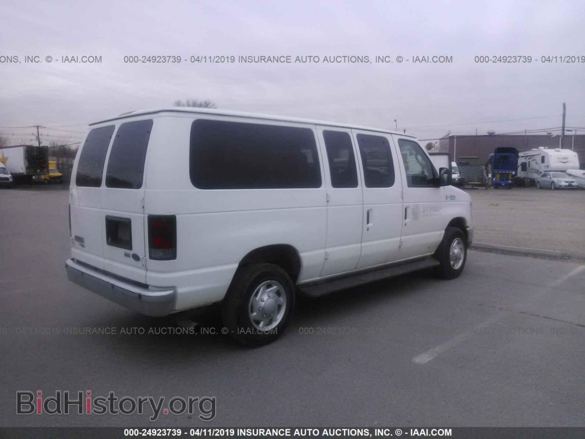 2011 FORD ECONOLINE - VIN: 1FBNE3BL0BDA18756 - Фото 4