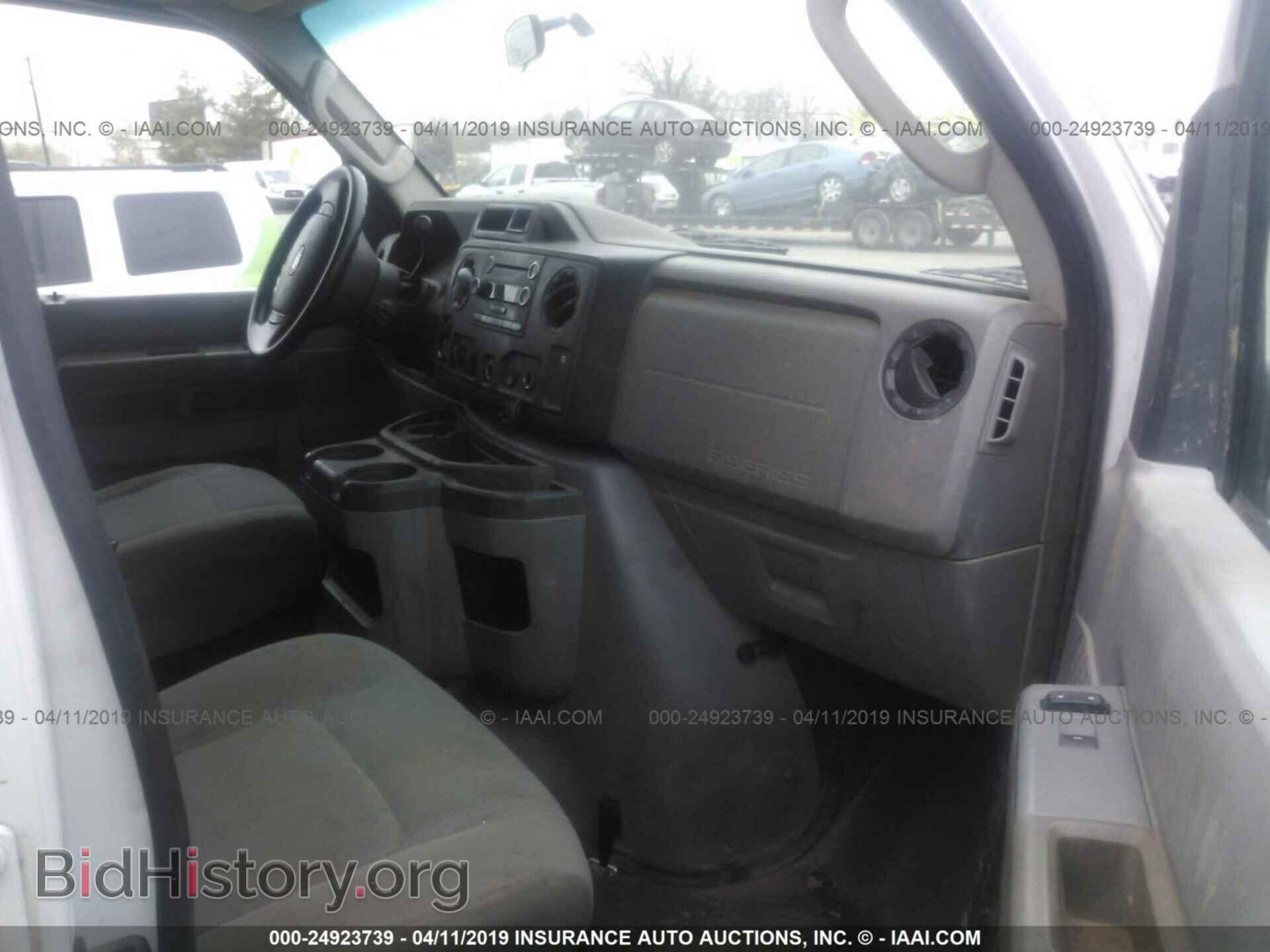 2011 FORD ECONOLINE - VIN: 1FBNE3BL0BDA18756 - Фото 5