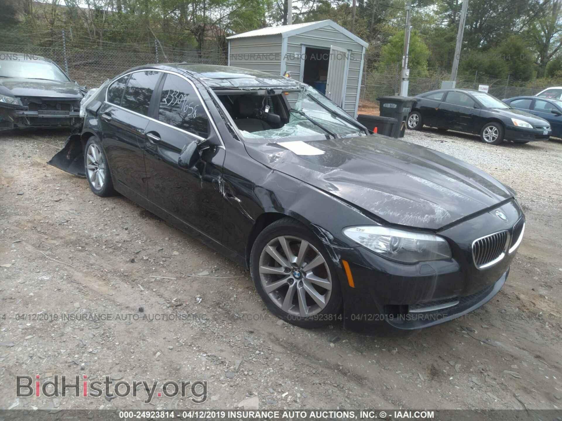 Фотография WBAFR1C5XBC748024 - BMW 528 2011