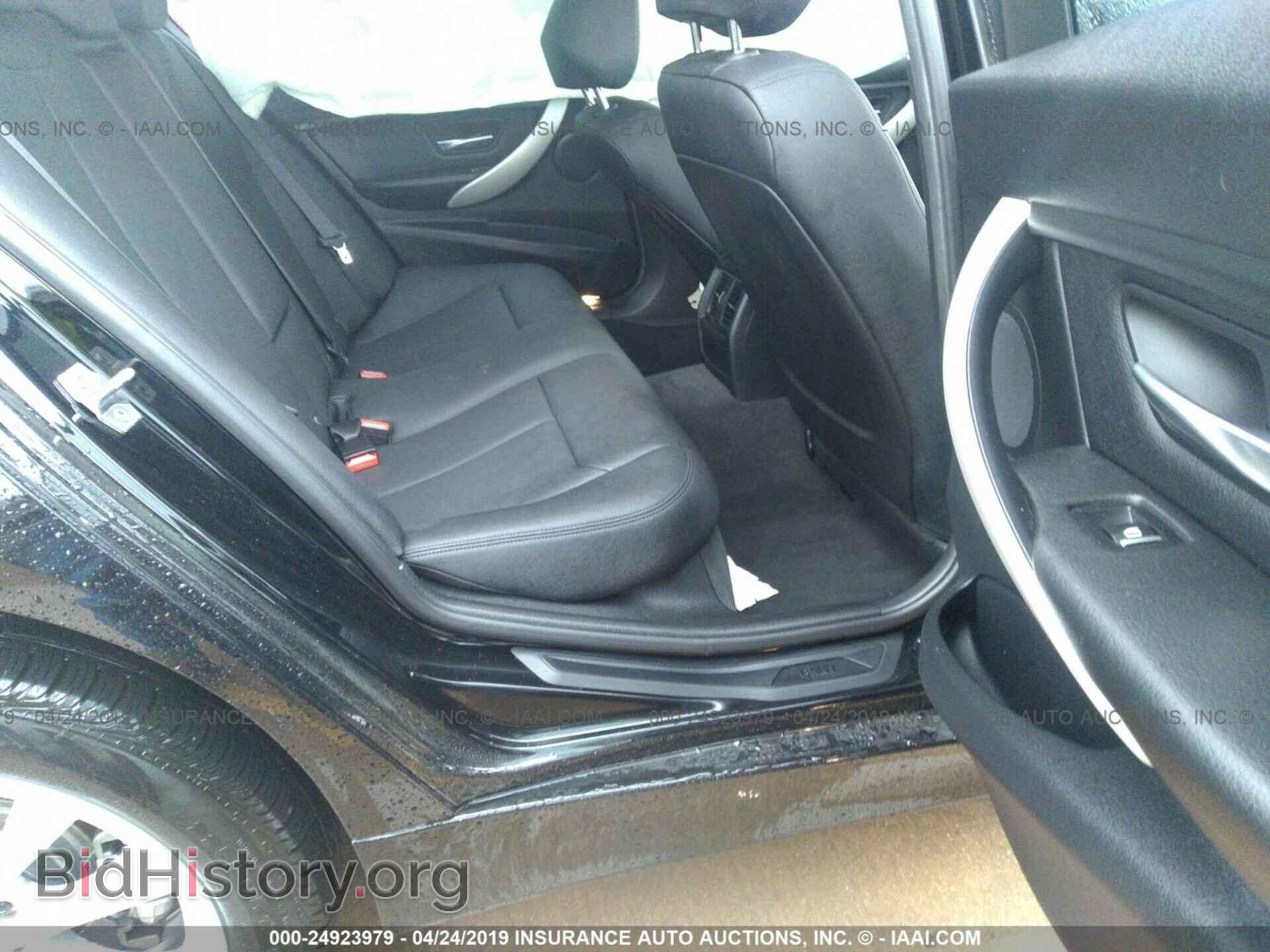 2016 BMW 320 - VIN: WBA8E1G56GNU11036 - Фото 8