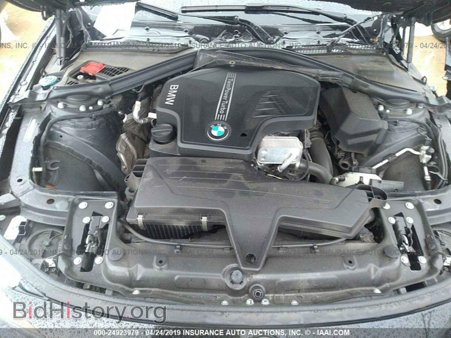 2016 BMW 320 - VIN: WBA8E1G56GNU11036 - Фото 10