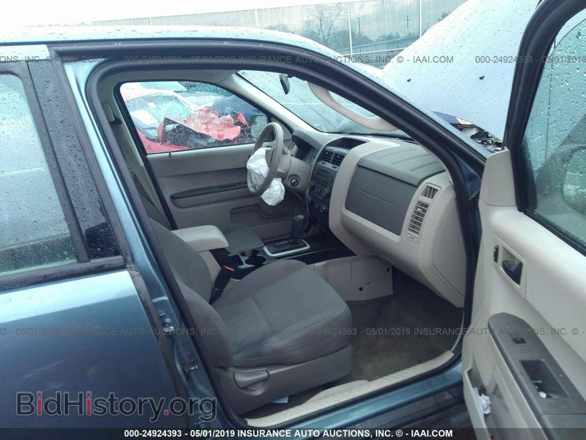 2011 FORD ESCAPE - VIN: 1FMCU0C74BKB78264 - Фото 5