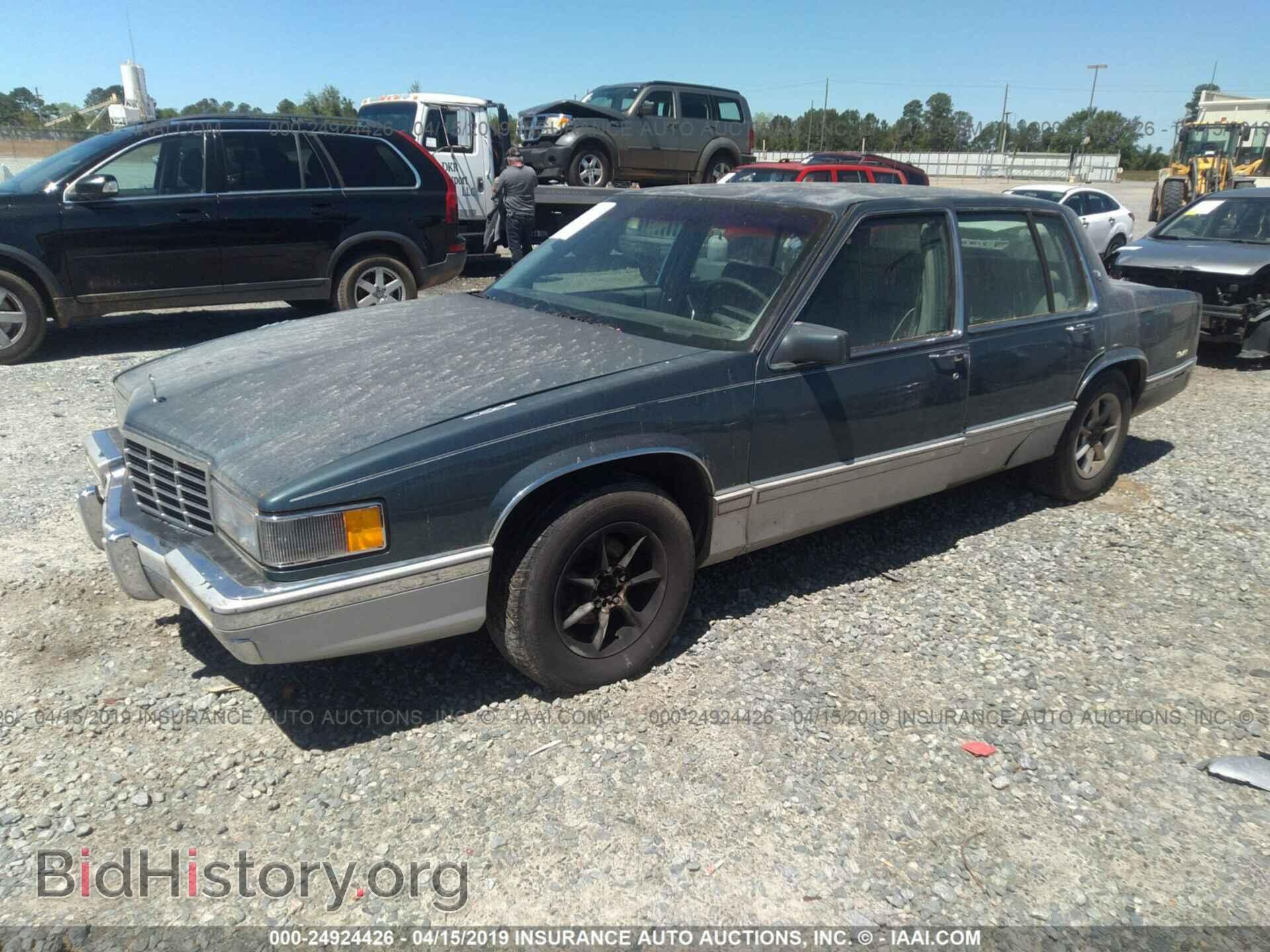 1993 CADILLAC DEVILLE - VIN: 1G6CD53B9P4241816 - Photo 2