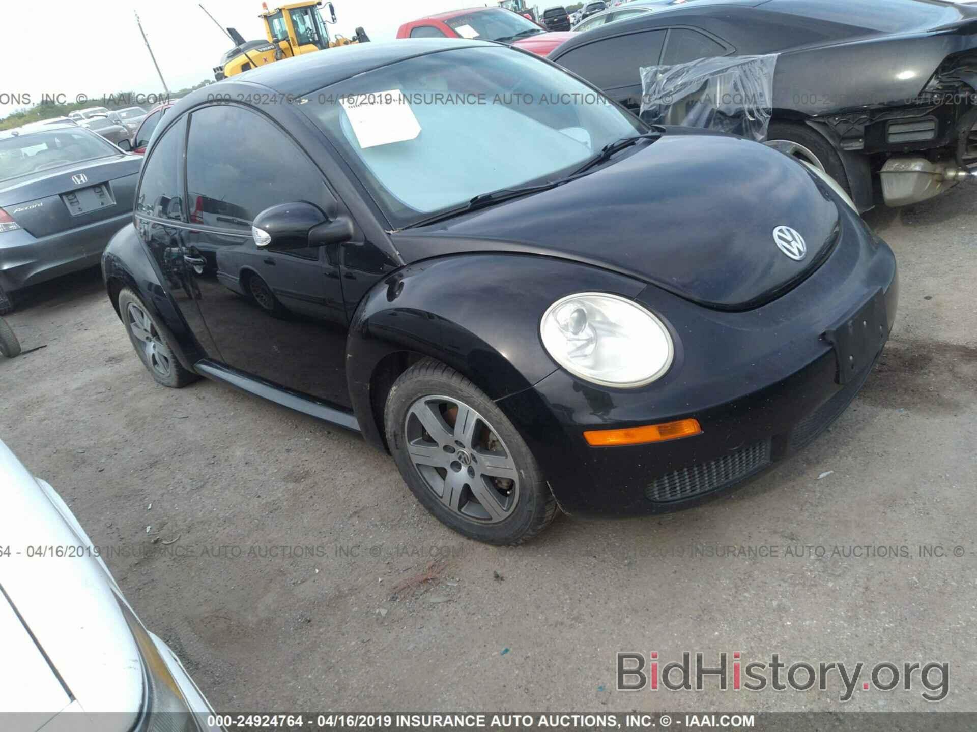 Photo 3VWPW31CX6M405373 - VOLKSWAGEN NEW BEETLE 2006