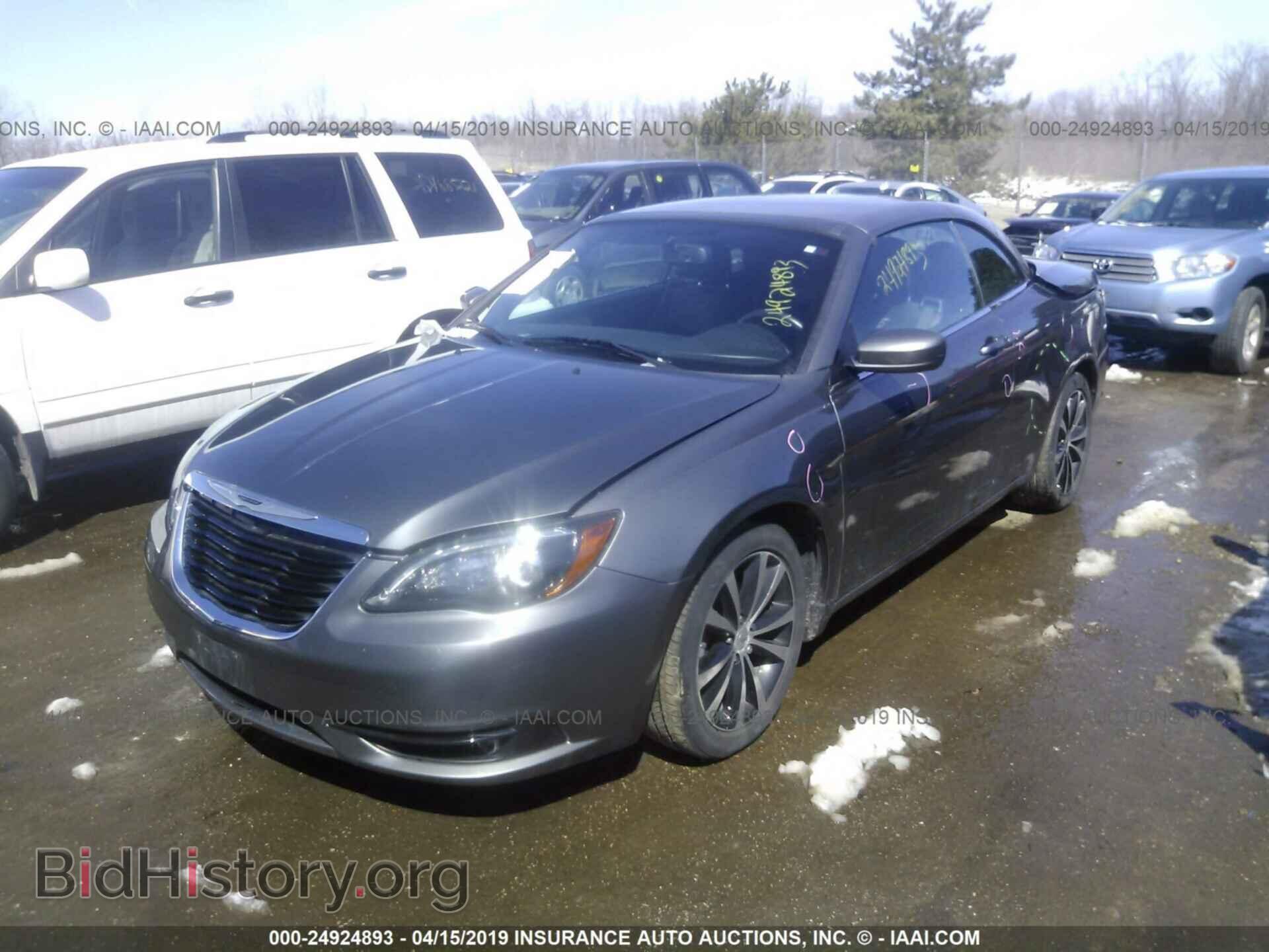 2013 CHRYSLER 200 - VIN: 1C3BCBGG2DN539750 - Photo 2