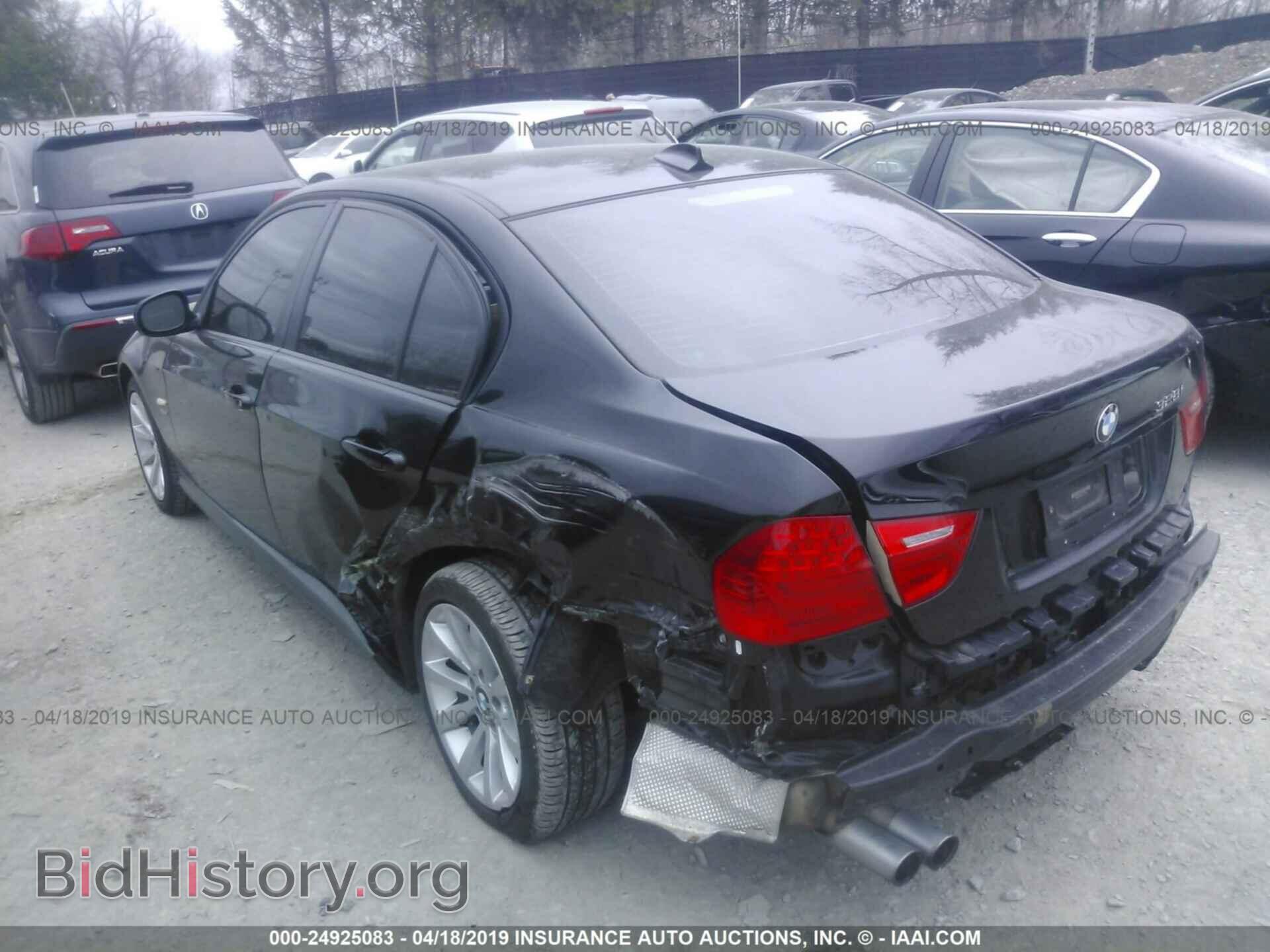 2011 BMW 328 - VIN: WBAPK5C55BF127630 - Фото 3
