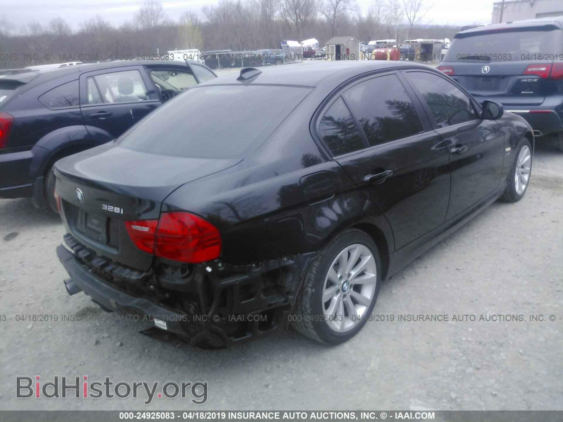 2011 BMW 328 - VIN: WBAPK5C55BF127630 - Фото 4