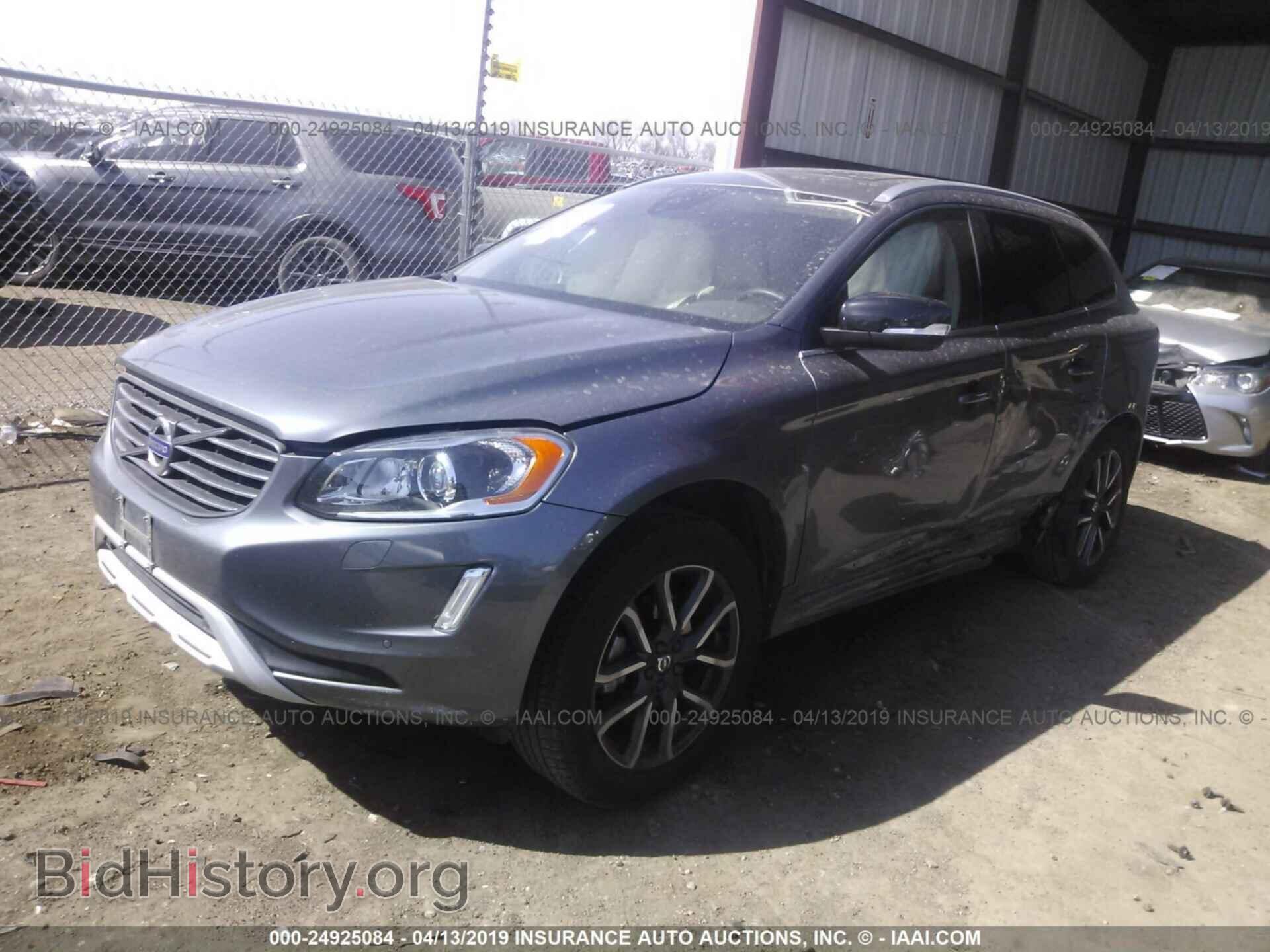 2017 VOLVO XC60 - VIN: YV449MRR5H2225432 - Фото 2