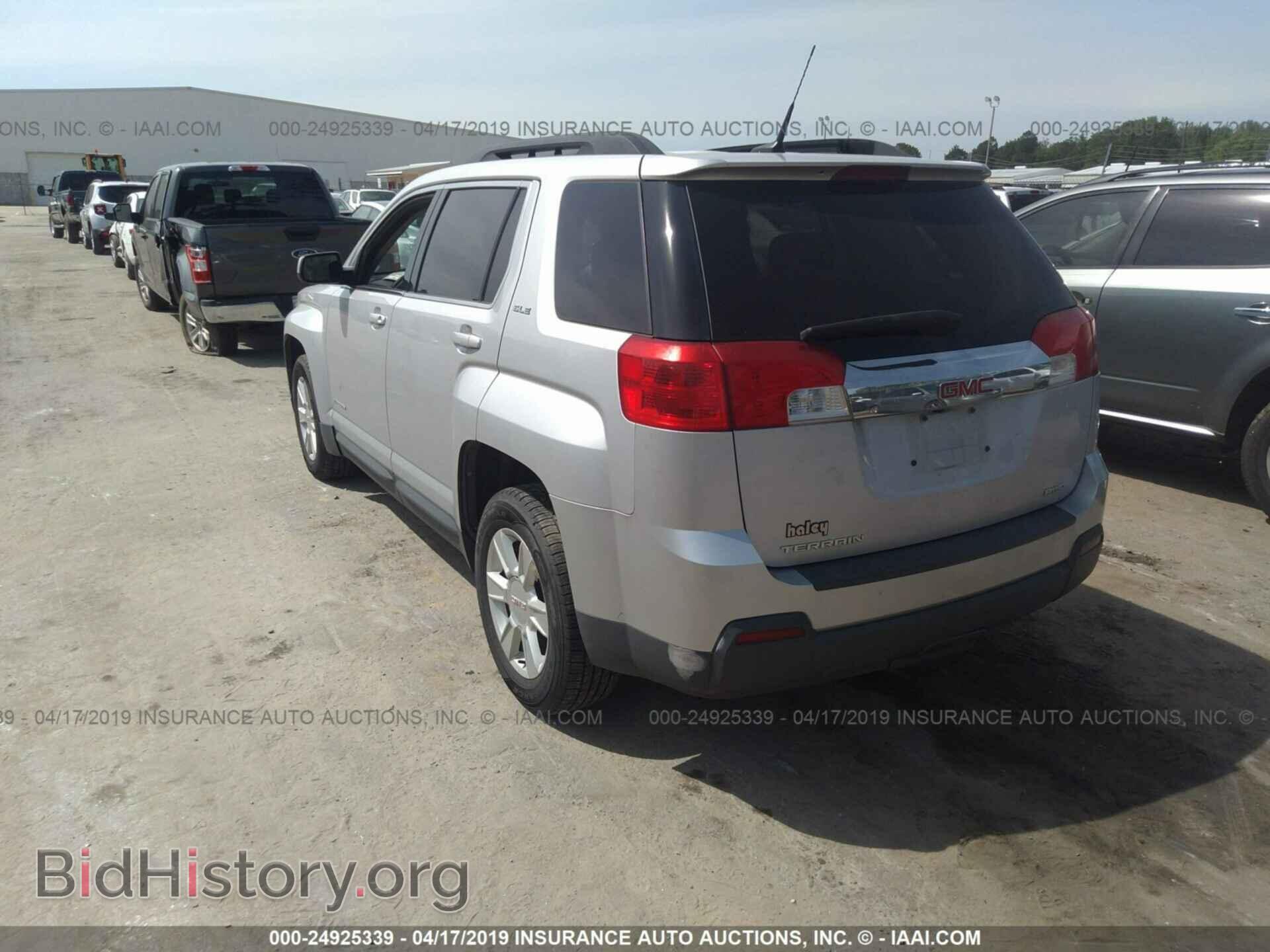 2010 GMC TERRAIN - VIN: 2CTFLEEW8A6227168 - Photo 3