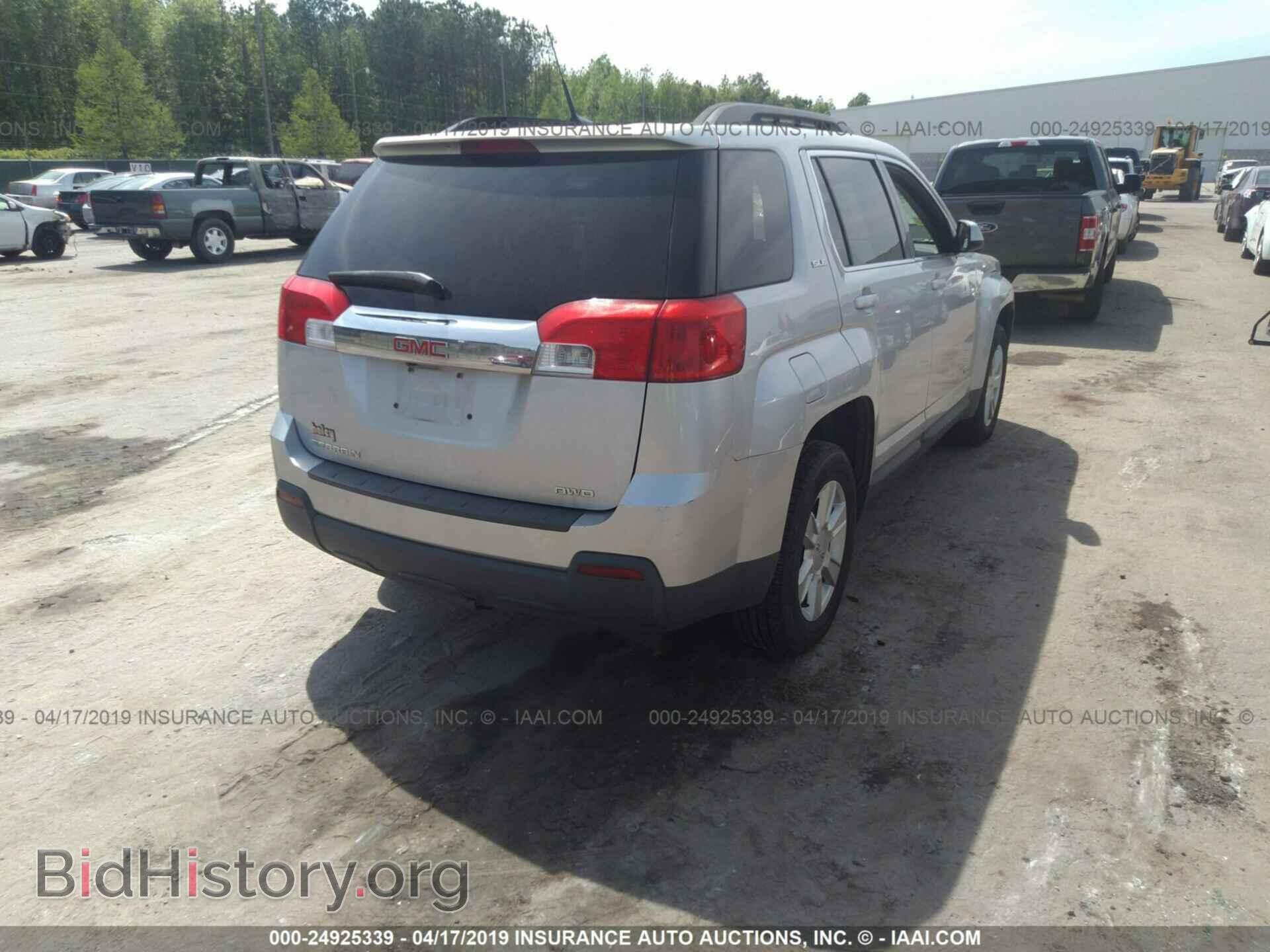 2010 GMC TERRAIN - VIN: 2CTFLEEW8A6227168 - Photo 4
